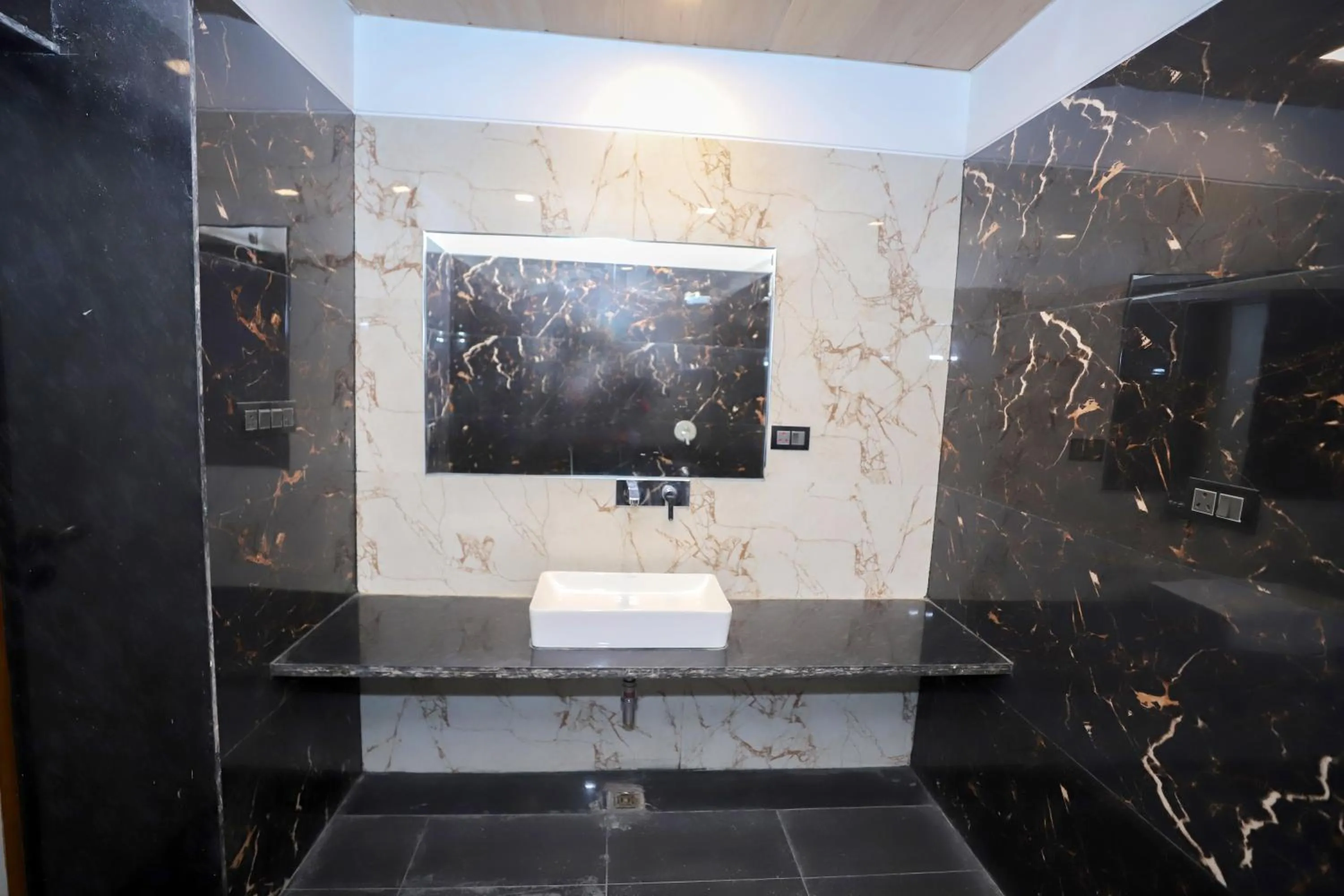 Bathroom in Nature Retreat Resorts- Life in Nature