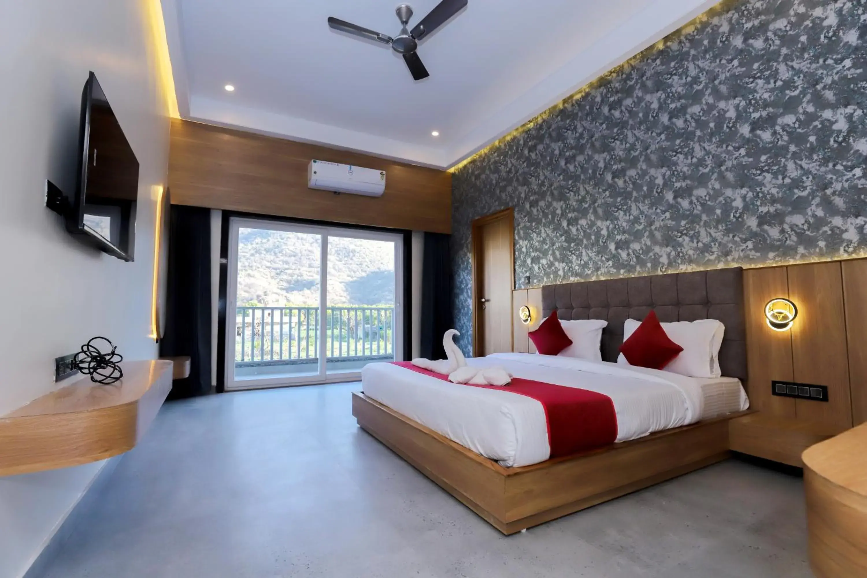 Bed in Nature Retreat Resorts- Life in Nature Bed in Nature Retreat Resorts- Life in Nature