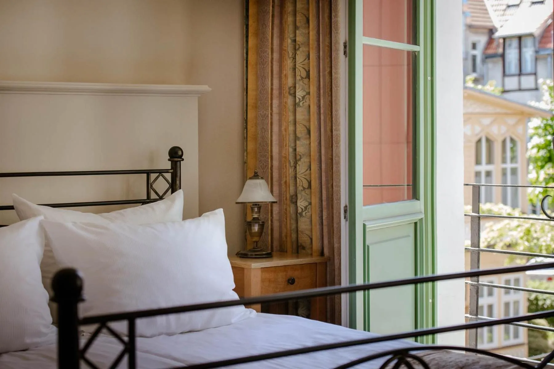 View (from property/room), Bed in Villa Sedan - Destigo Hotels