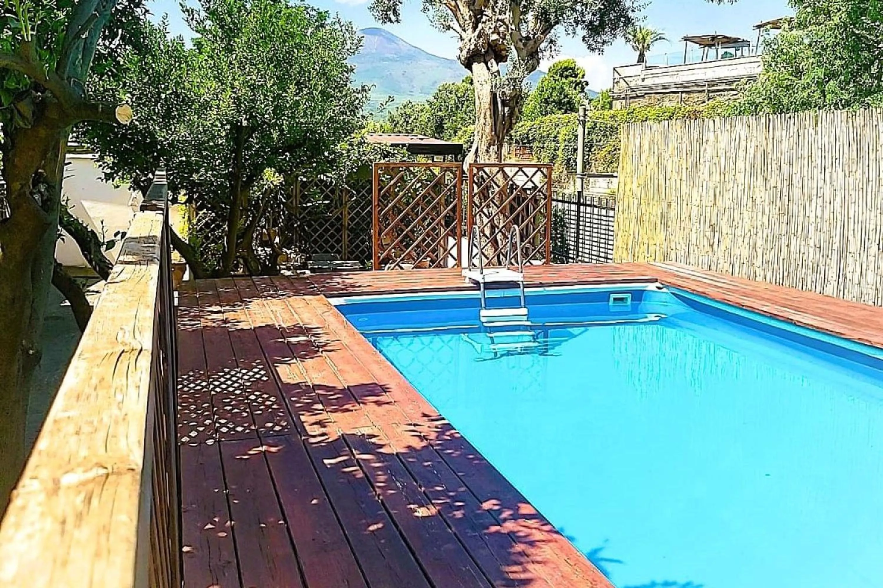 Swimming pool in Villa Porpora