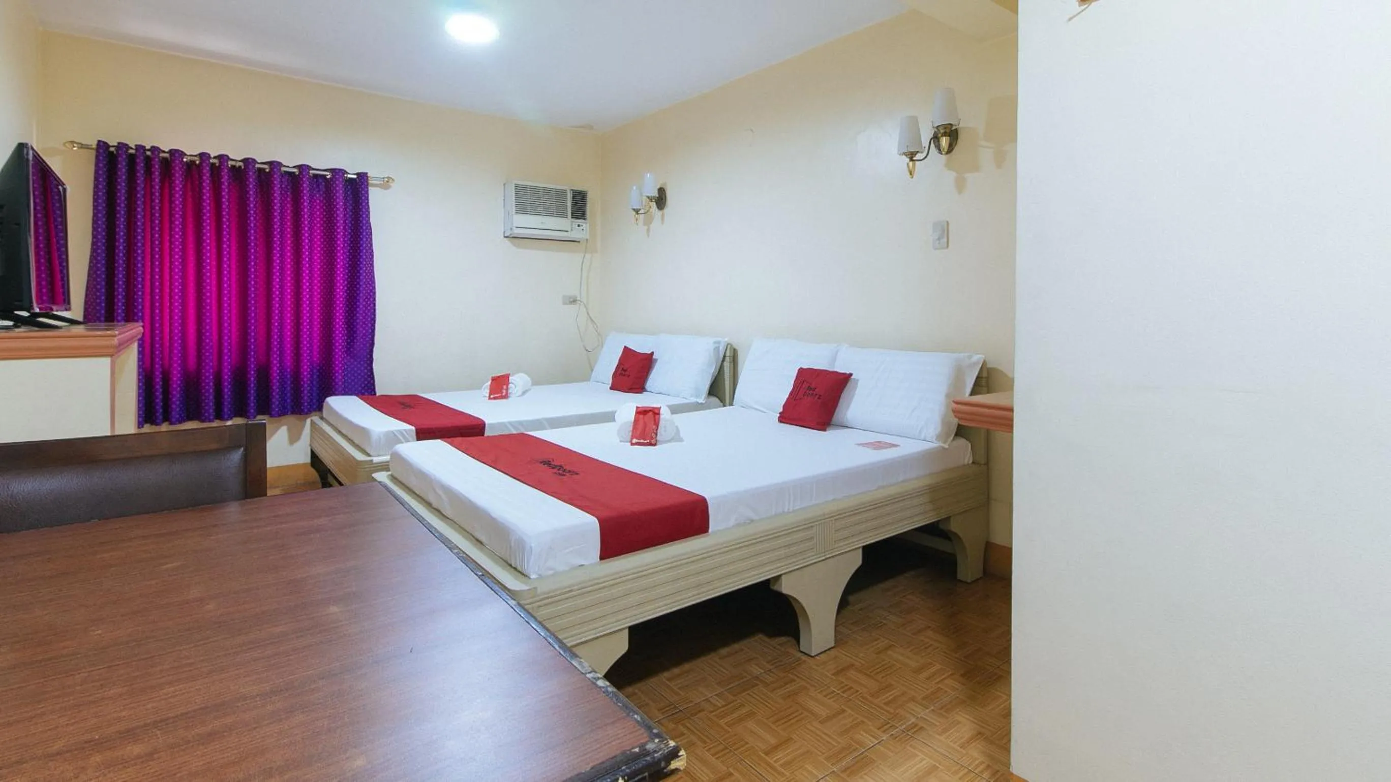 Bed in RedDoorz @ Golden Victory Hotel Mabalacat Pampanga