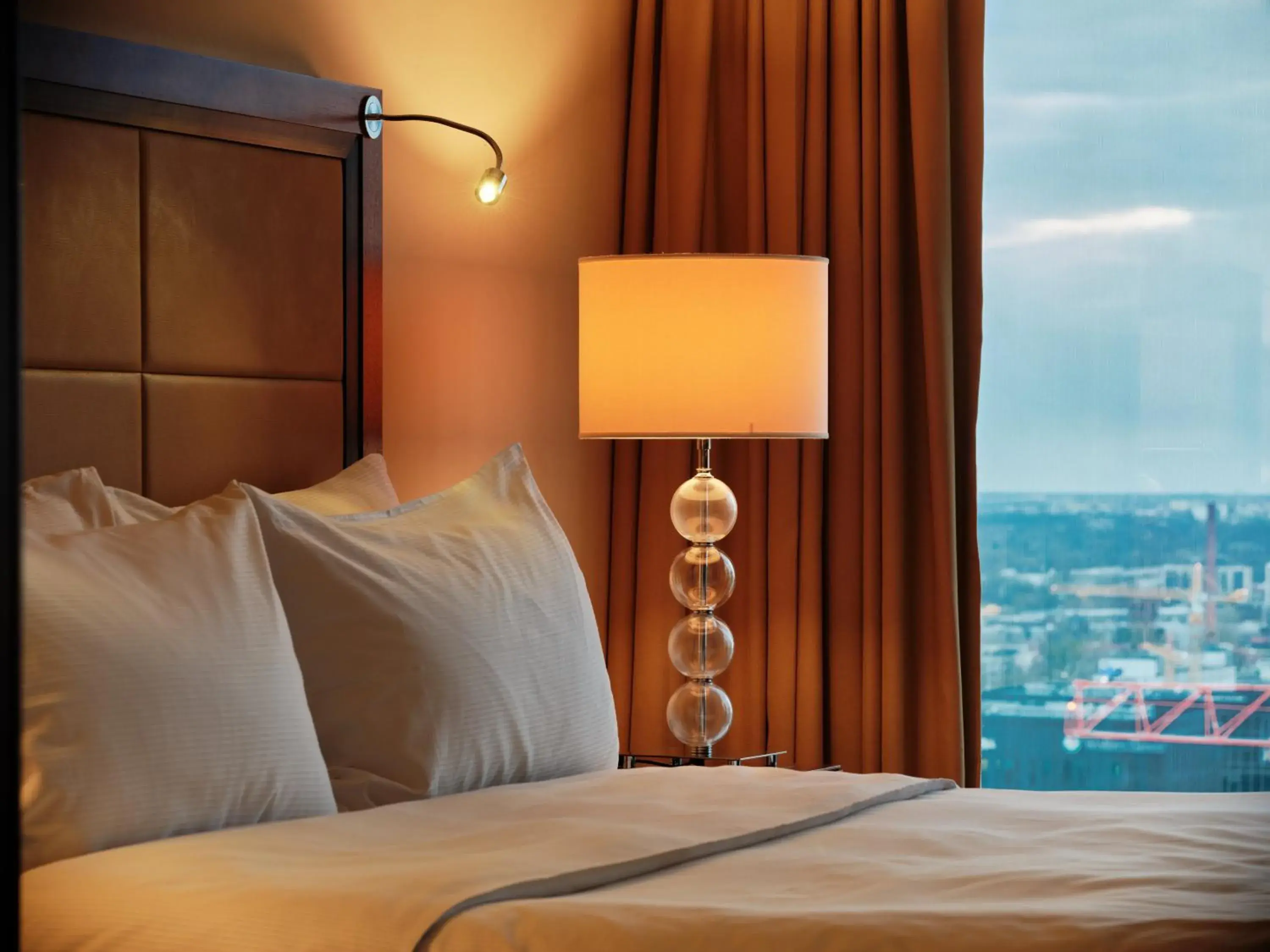 Bed in Hilton Warsaw City Hotel Bed in Hilton Warsaw City Hotel