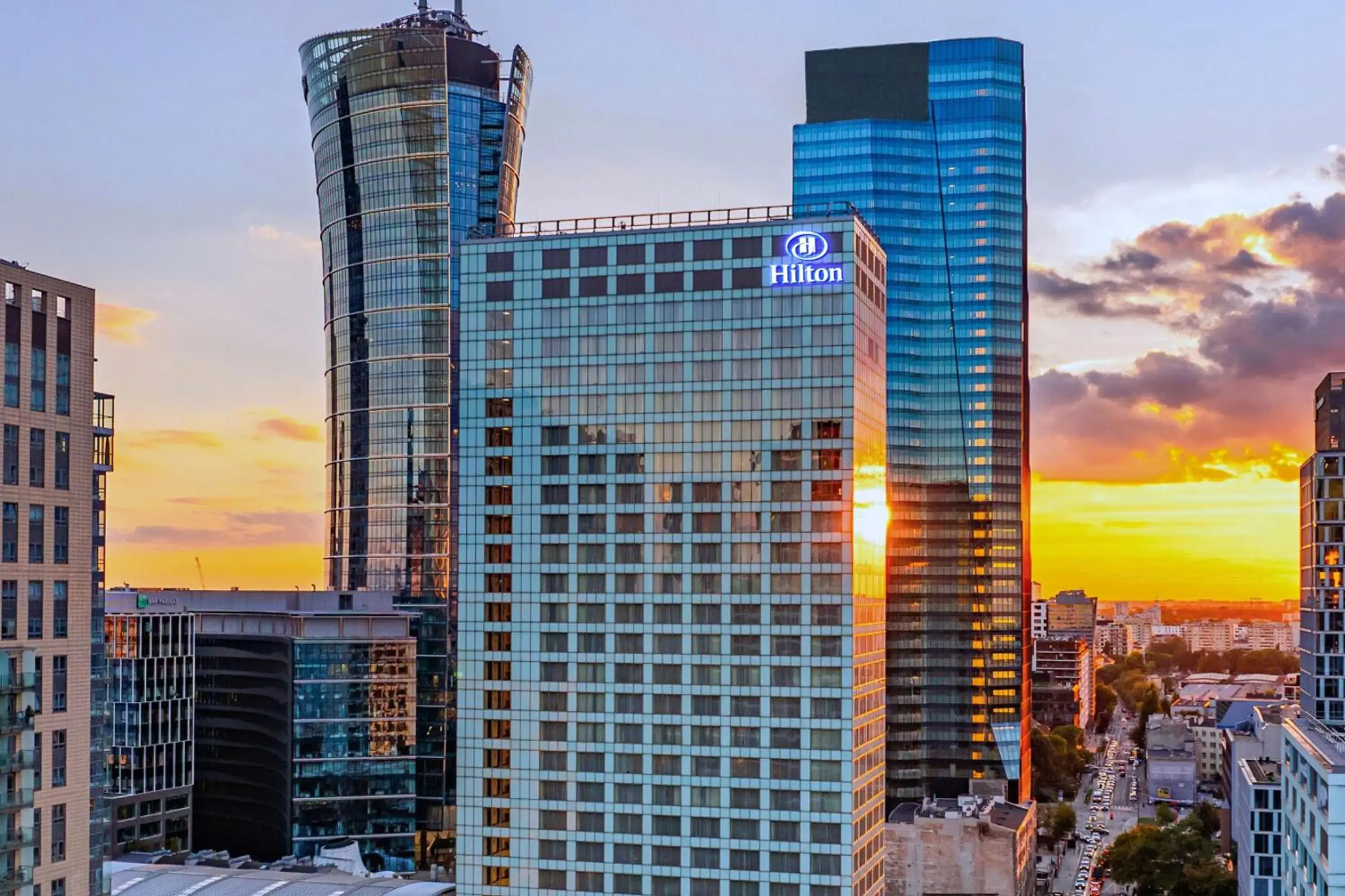 Property building in Hilton Warsaw City Hotel Property building in Hilton Warsaw City Hotel