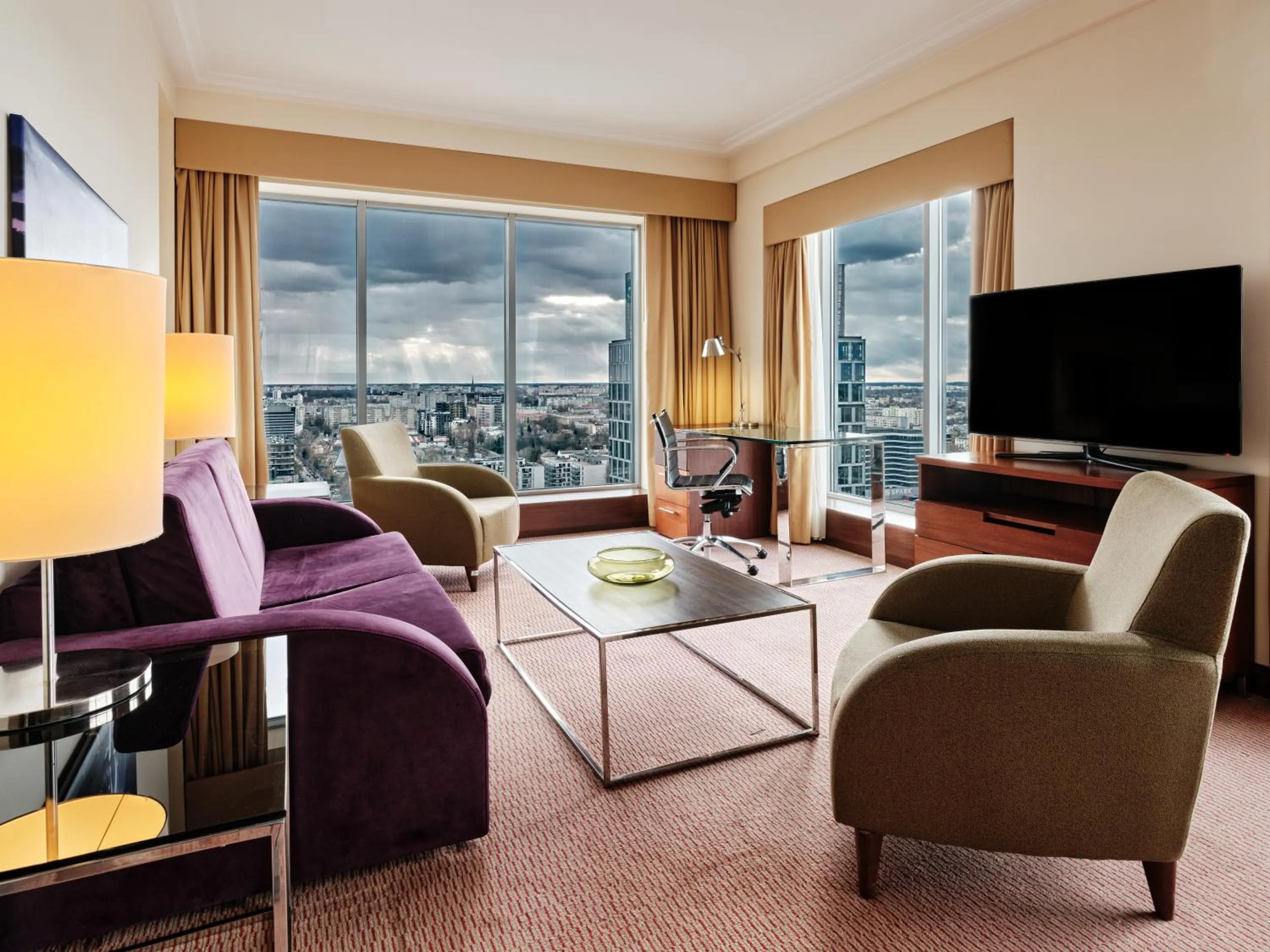 TV and multimedia in Hilton Warsaw City Hotel