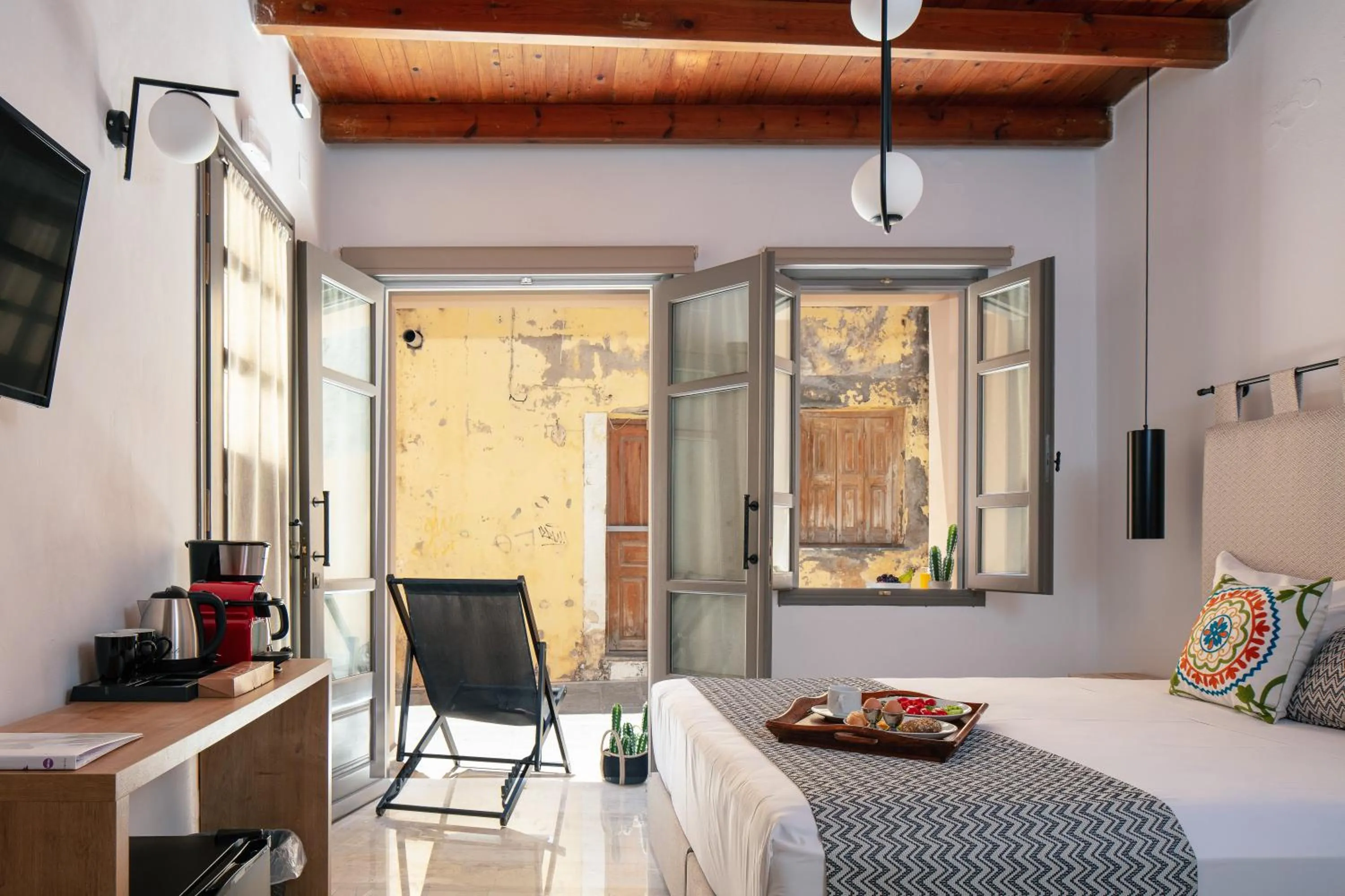 Bedroom in Gateway Suites