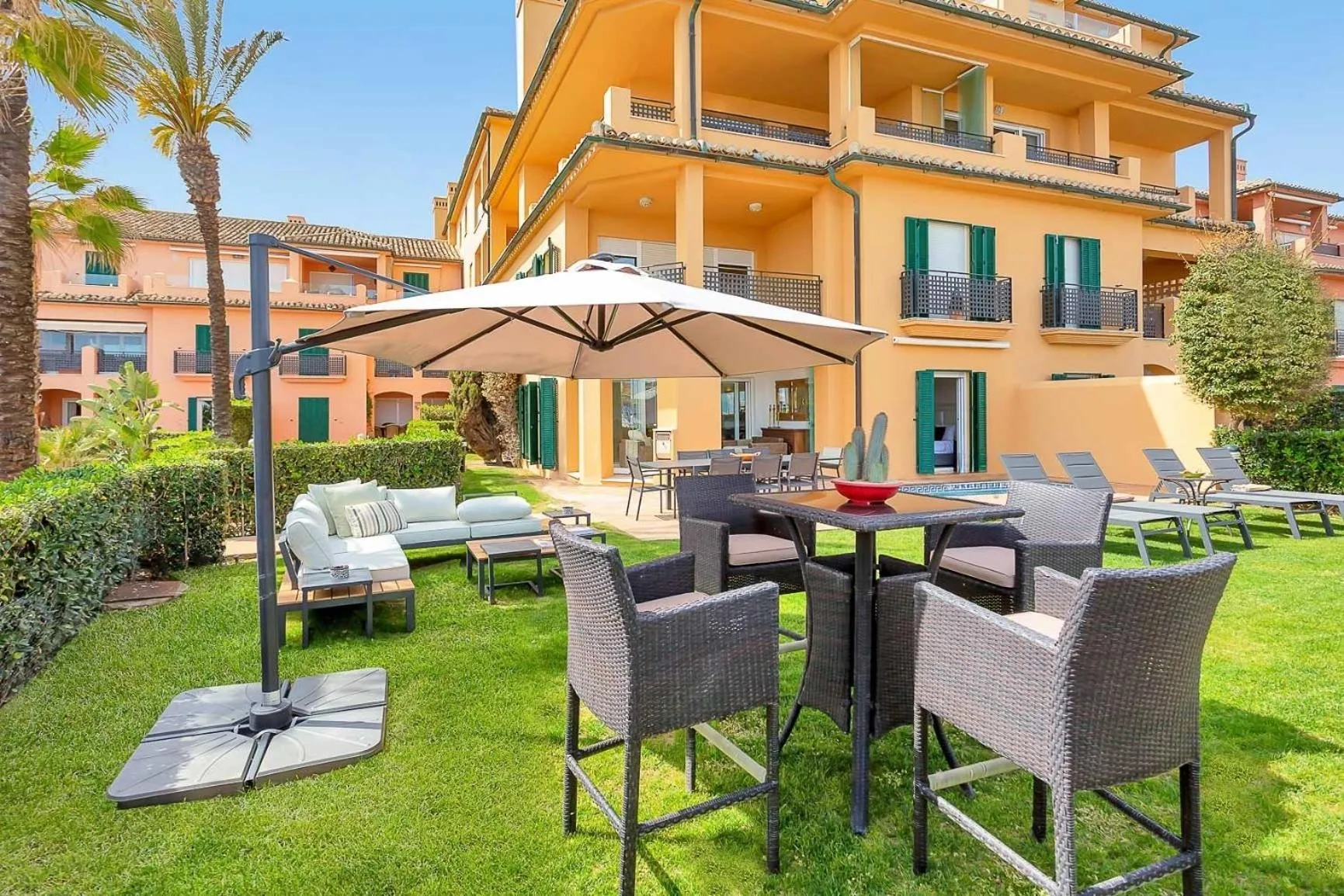 YOLO Spaces - Sotogrande Marina Boutique Apartment