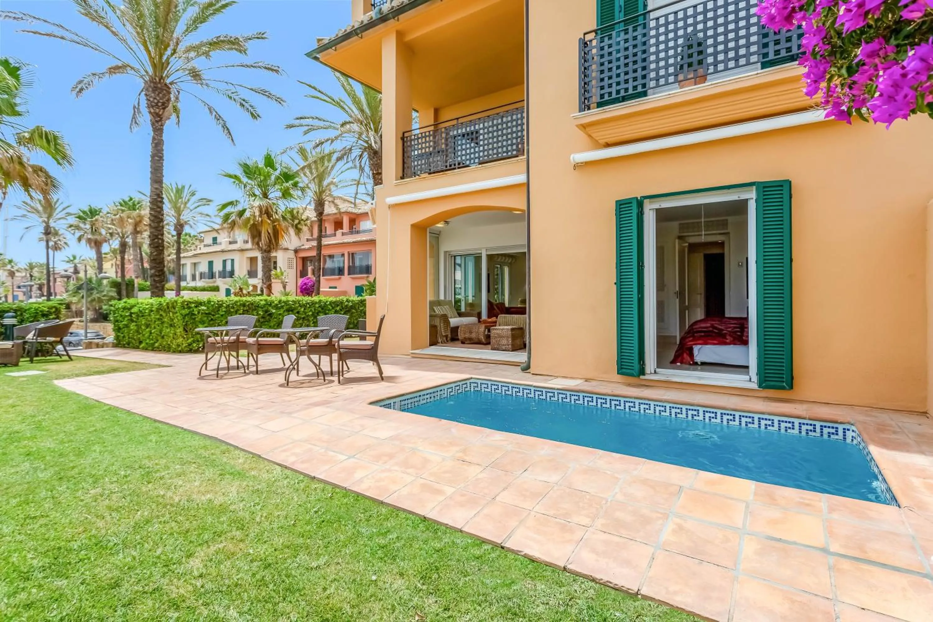 YOLO Spaces - Sotogrande Marina Boutique Apartment