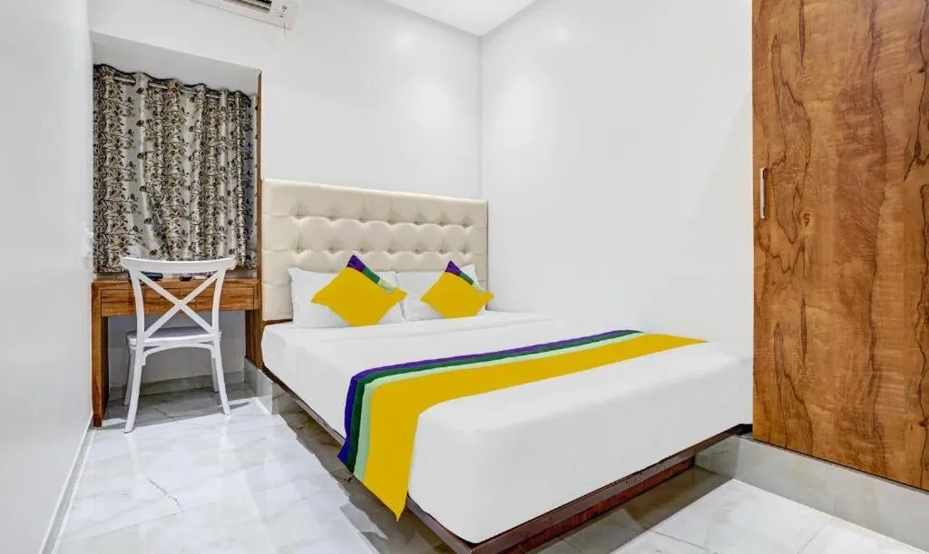 Bed in Hotels Heraa International