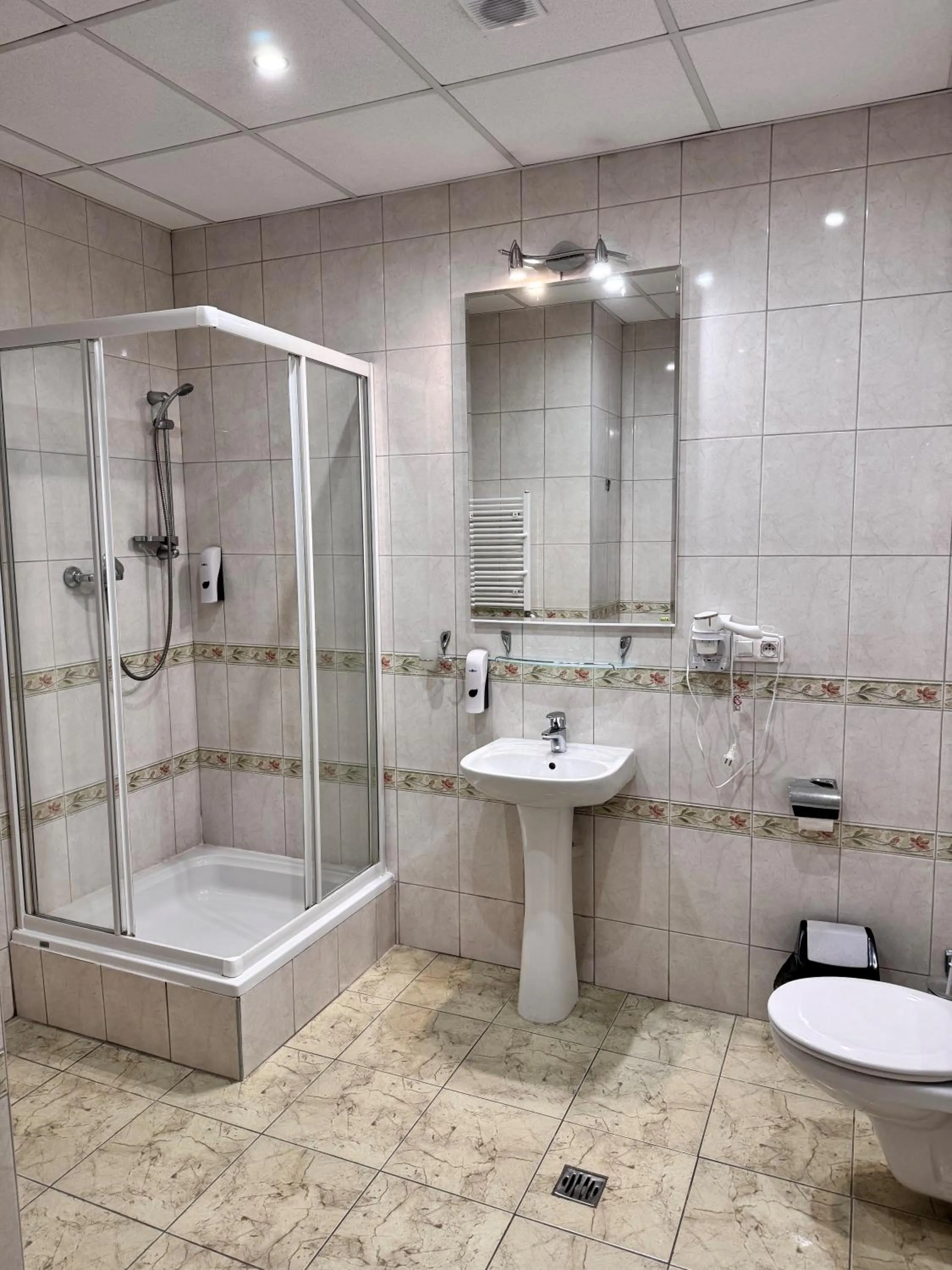 Shower in Geovita w Jadwisinie