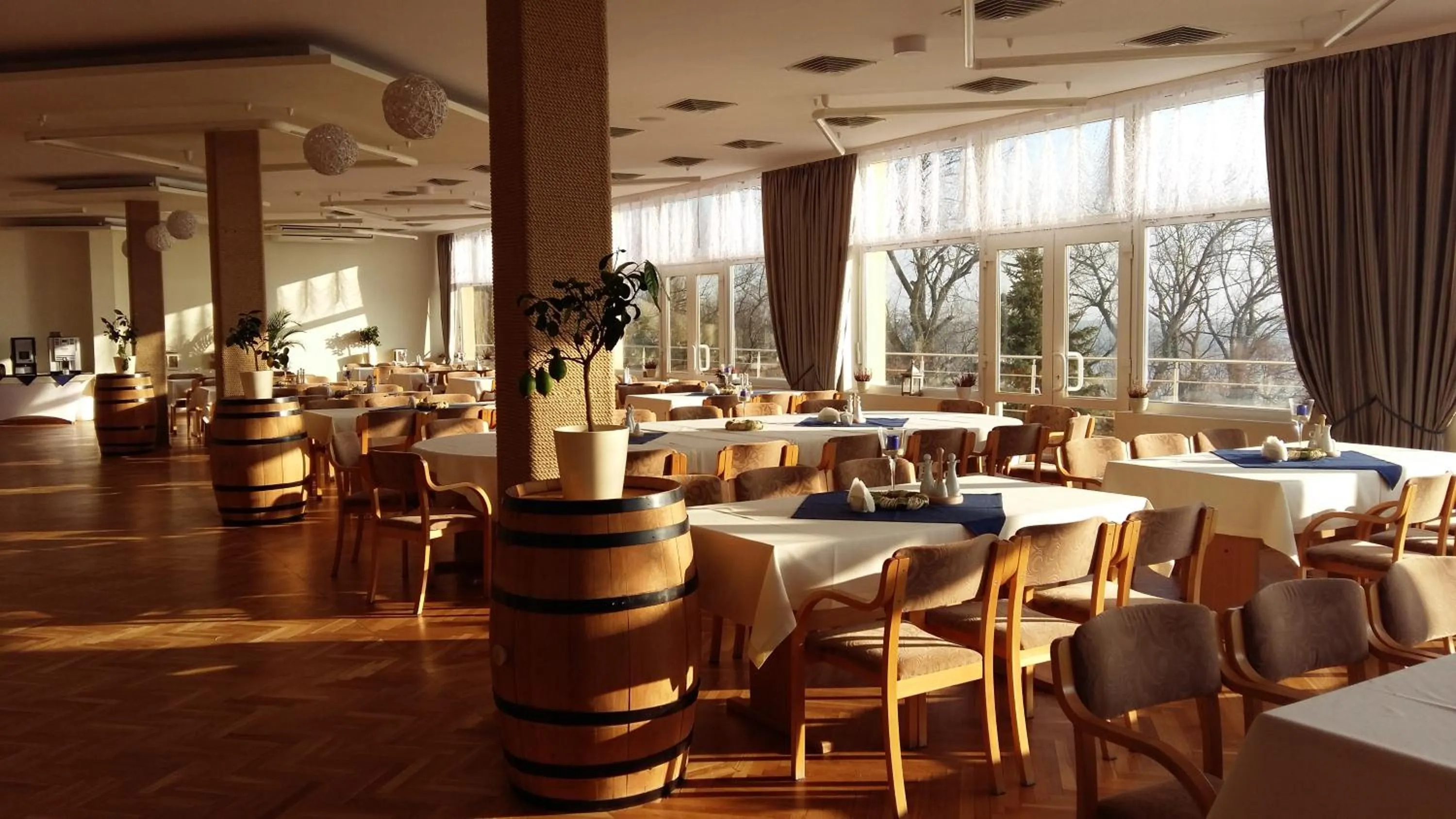 Restaurant/places to eat in Geovita w Jadwisinie