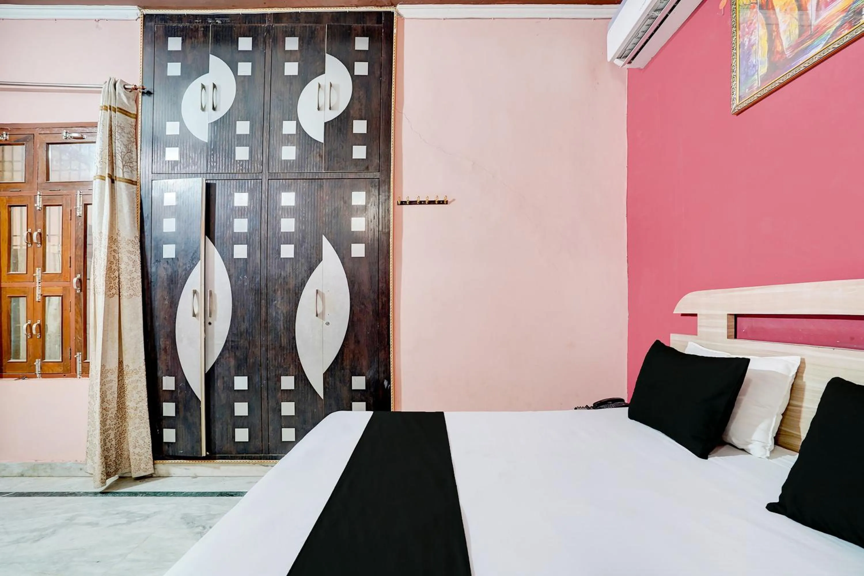 Bedroom in Hotel O Crown Food Court cfc