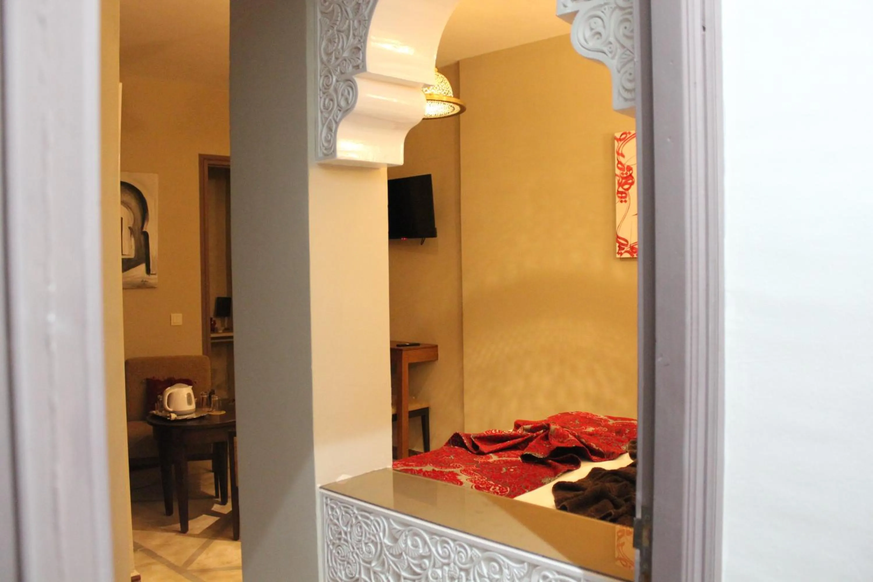 Deluxe Double Room in Riad Hilmuna Hammam et Spa