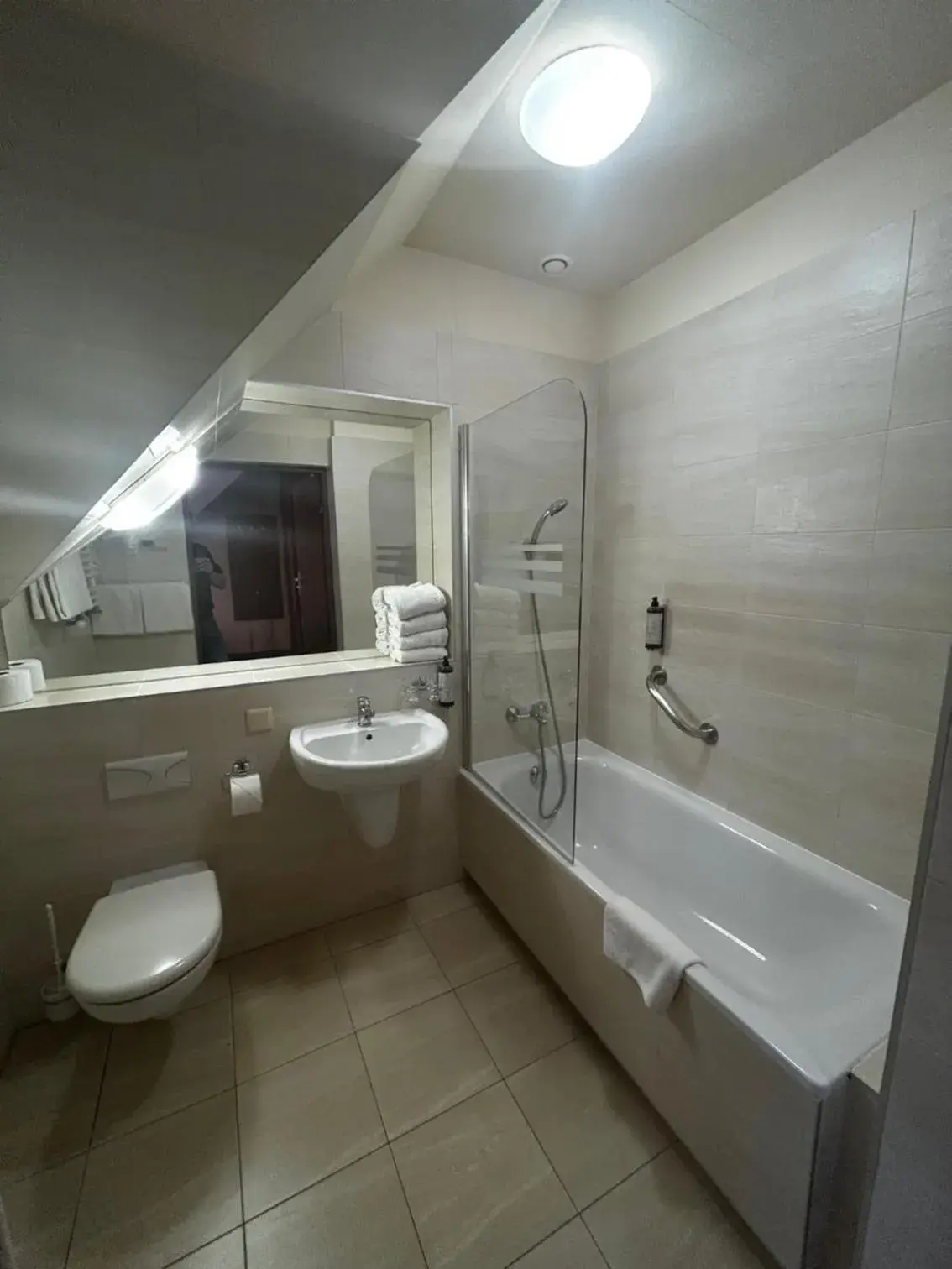 Quadruple Room in Dom Oliwski Quadruple Room in Dom Oliwski