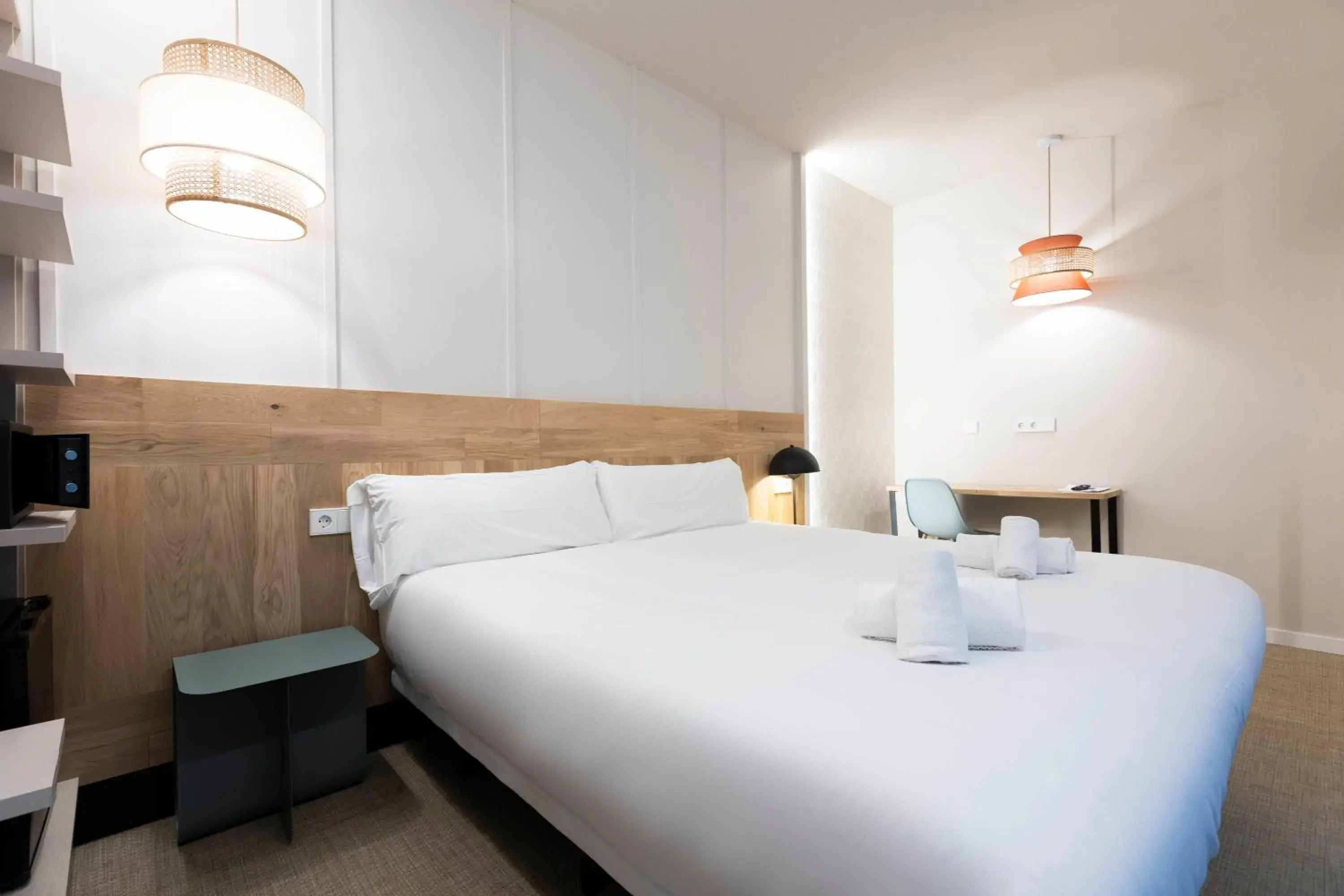 URBAIA ROOMS URBAIA ROOMS