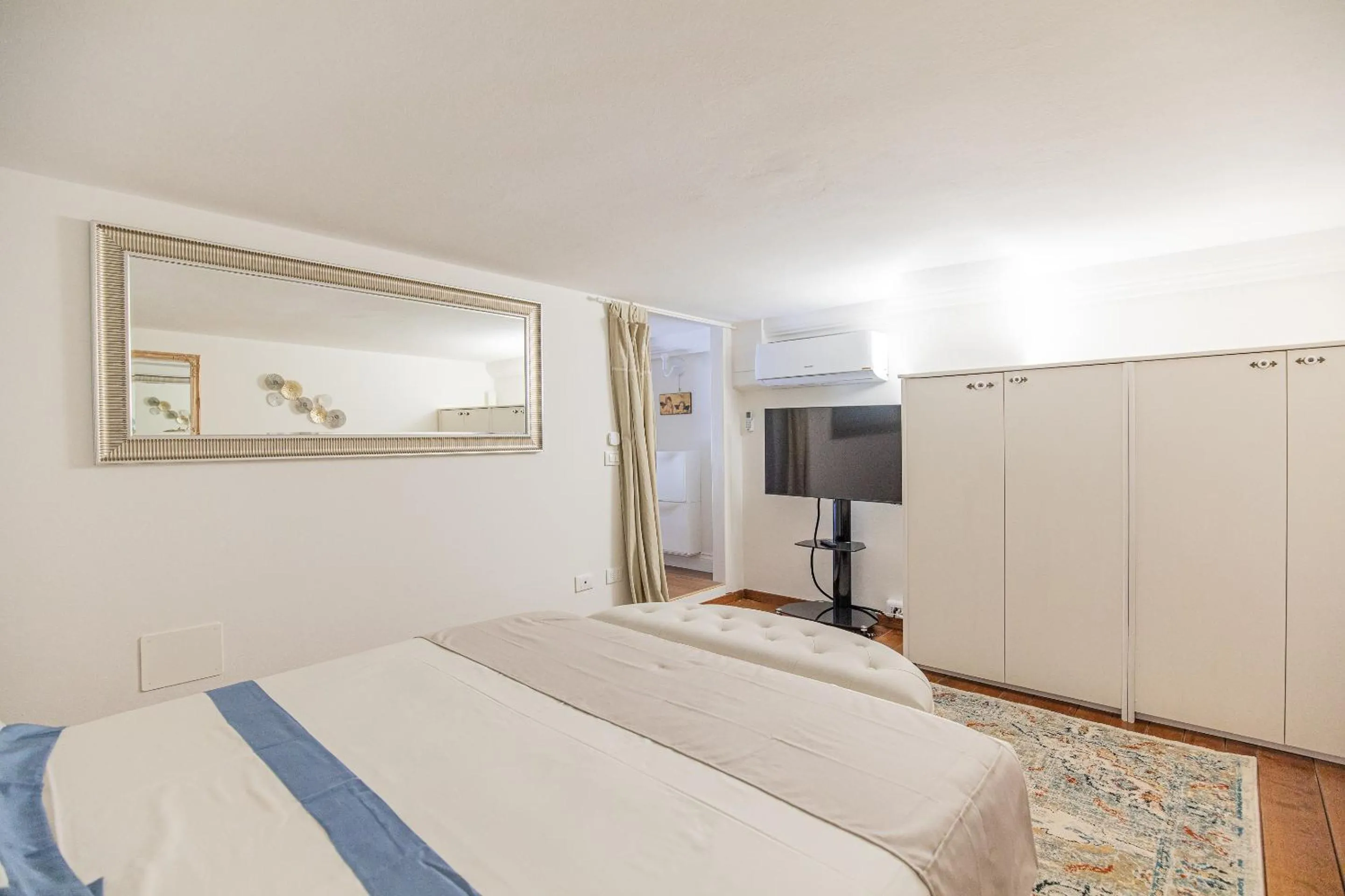 Bedroom, Bed in Suite Carducci Viareggio