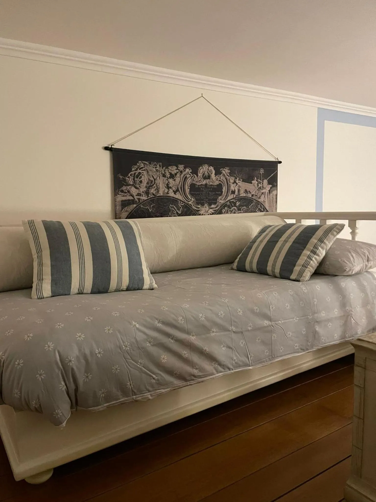 Living room, Bed in Suite Carducci Viareggio