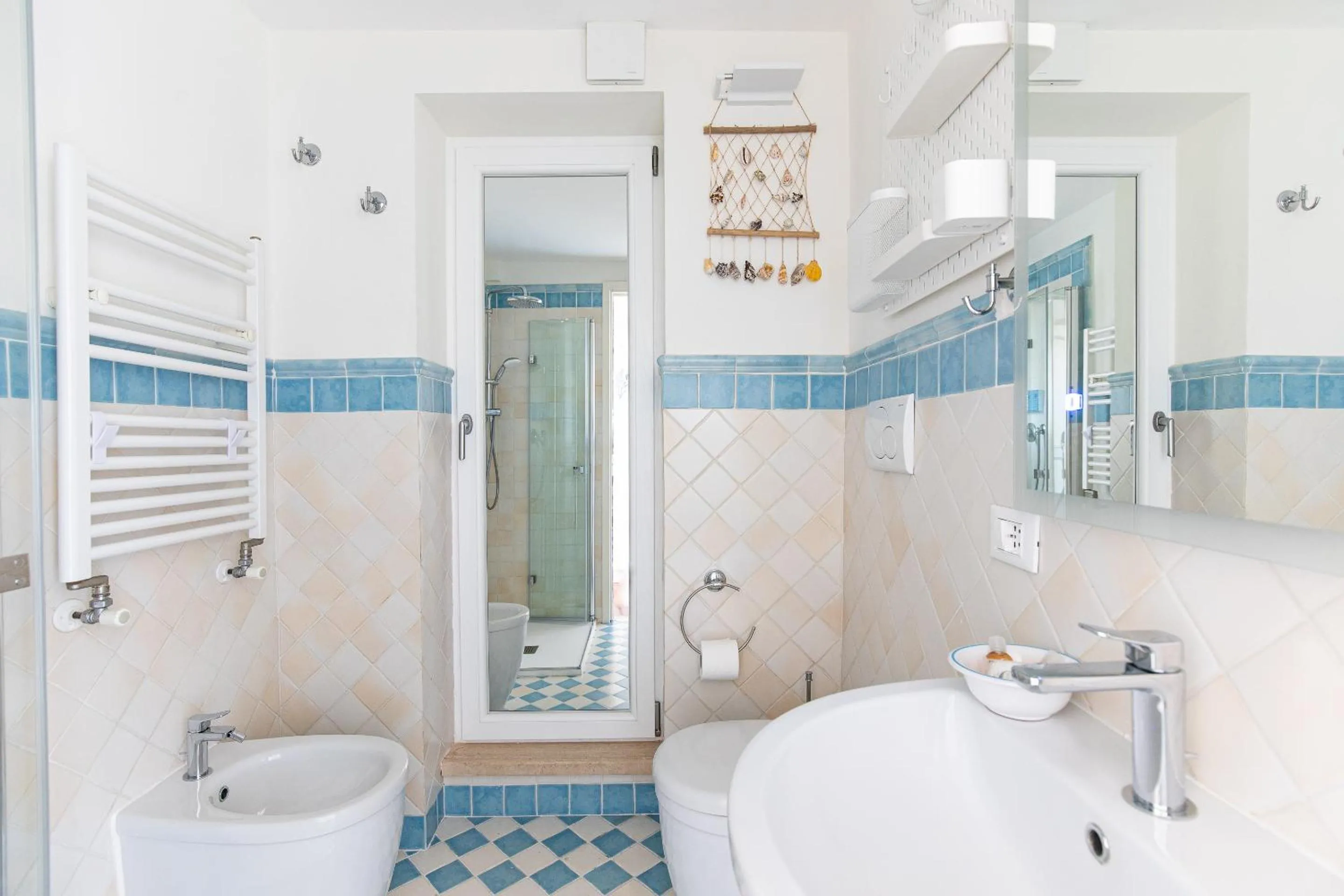 Bathroom in Suite Carducci Viareggio