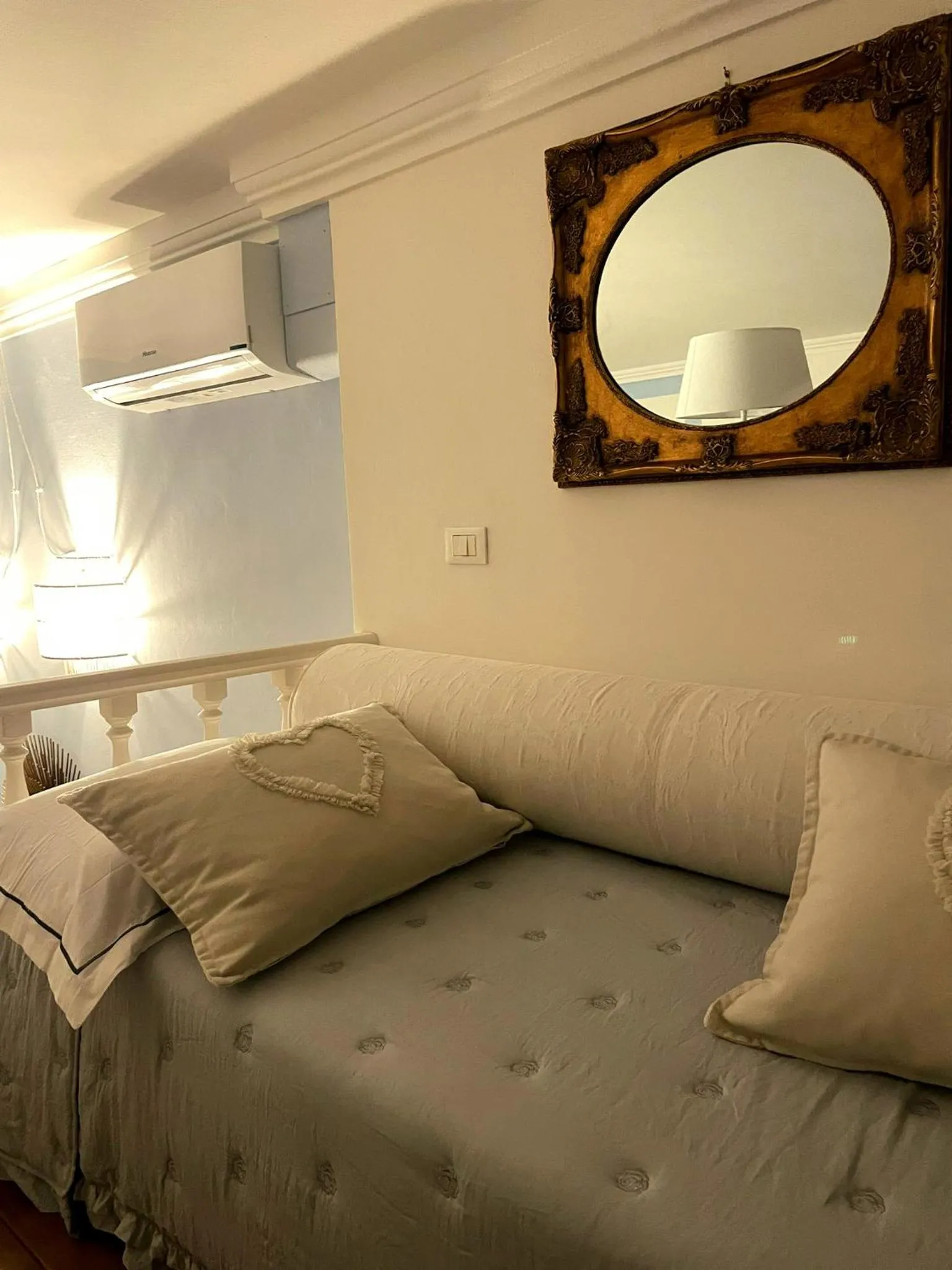 Bed in Suite Carducci Viareggio