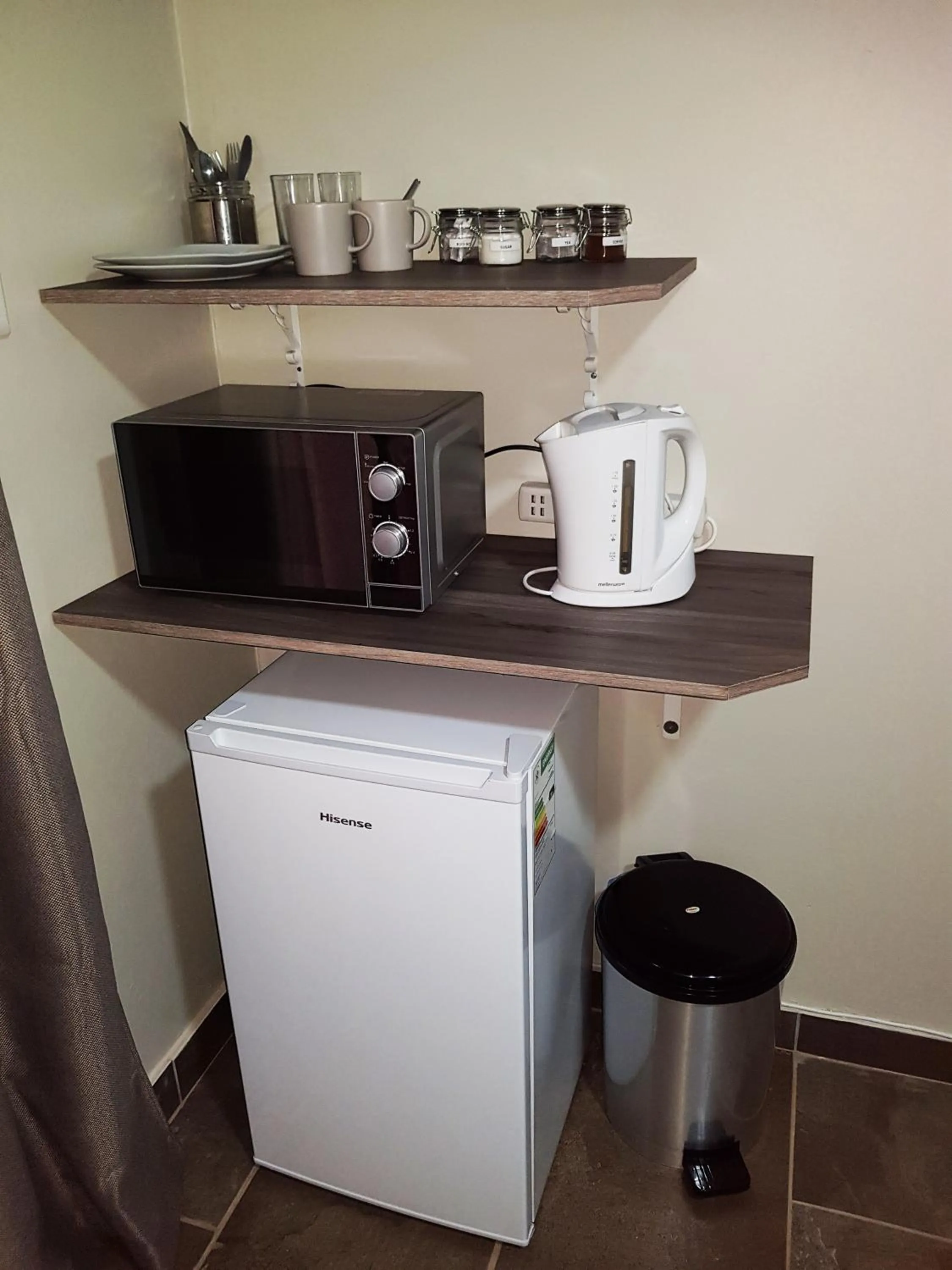 Kitchen or kitchenette in House 205