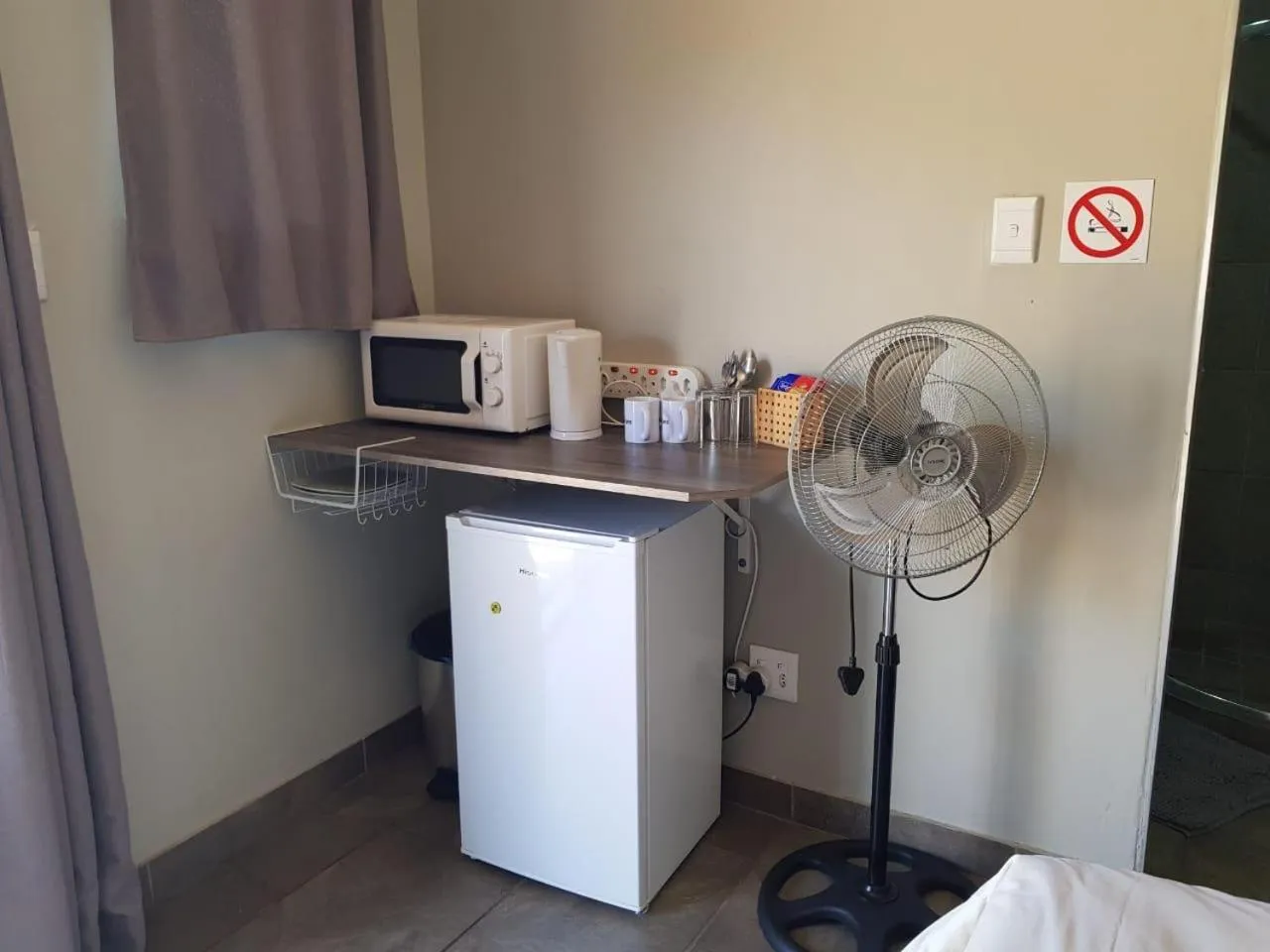 Kitchen or kitchenette in House 205