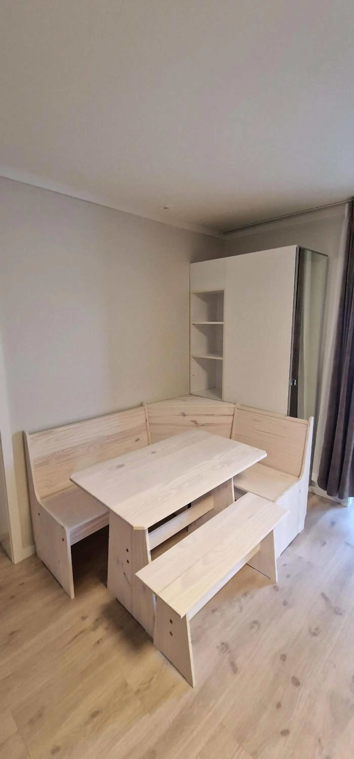 Dining area in Haugetuft Apartments