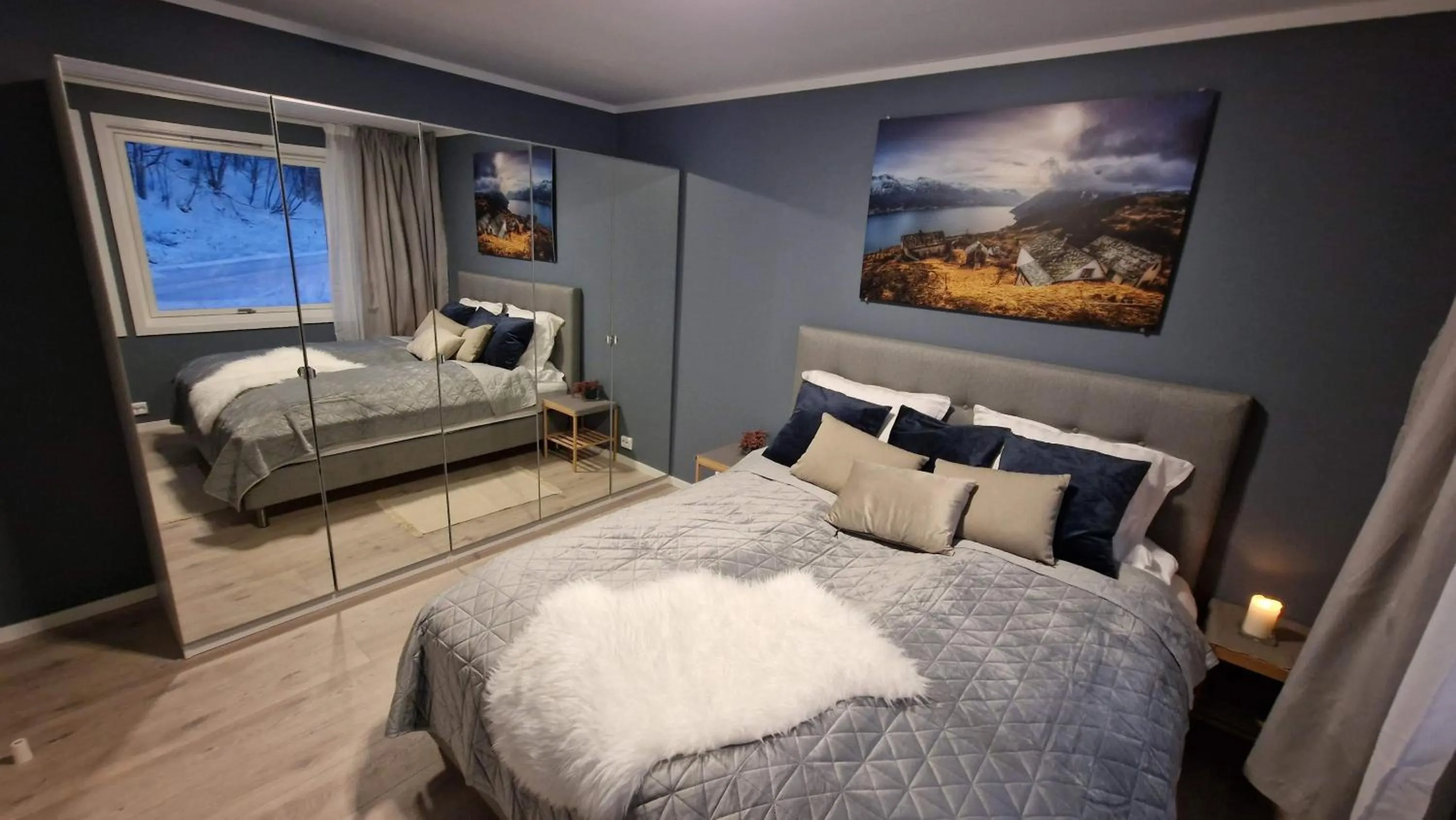 Bedroom, Bed in Haugetuft Apartments