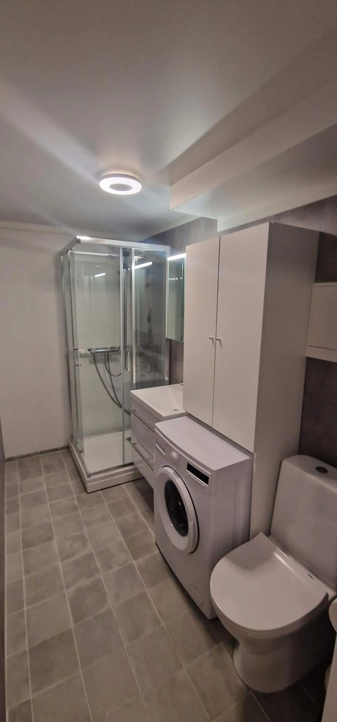 Shower in Haugetuft Apartments