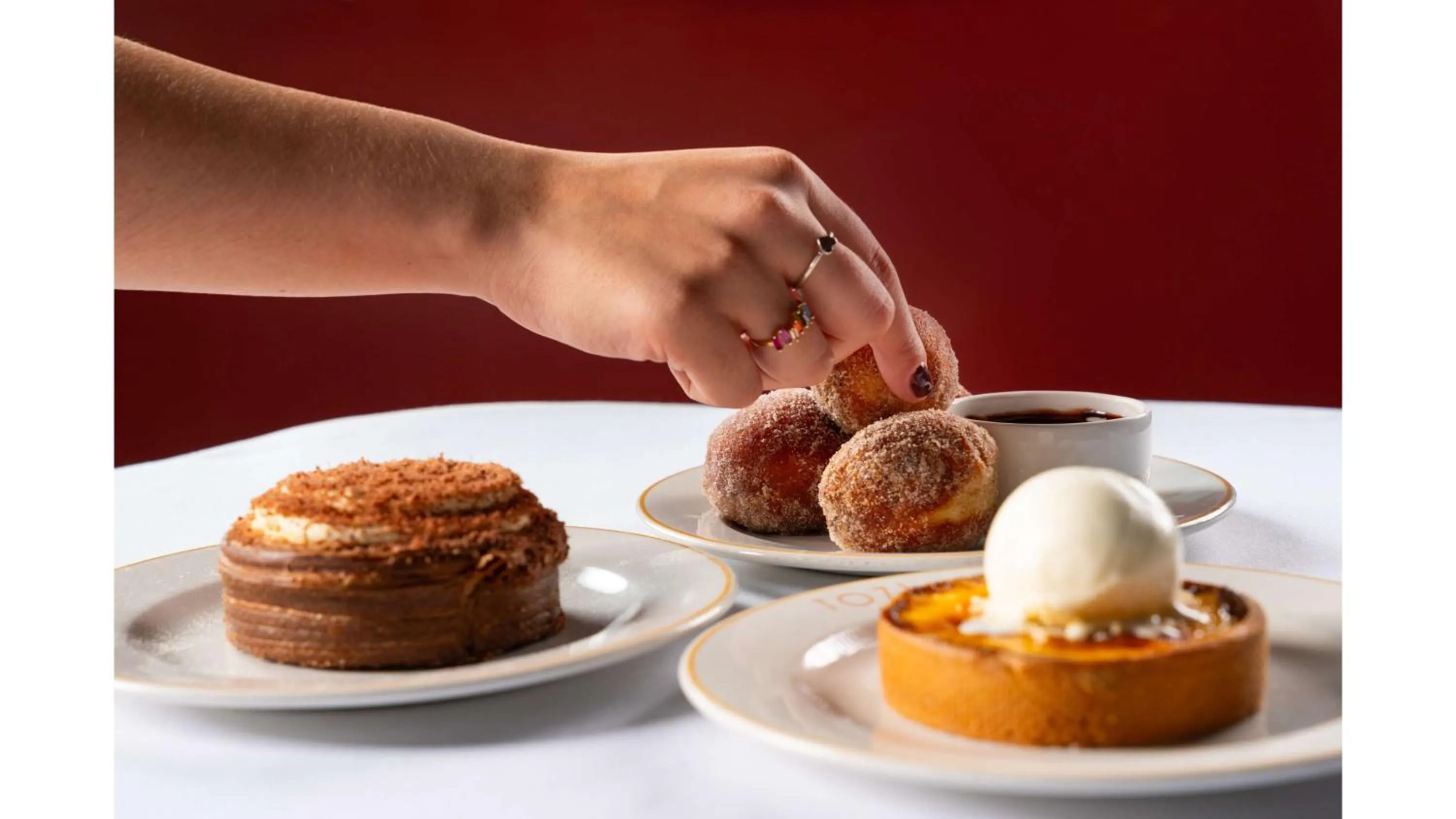 Food and drinks in art'otel London Battersea Power Station, Powered by Radisson Hotels