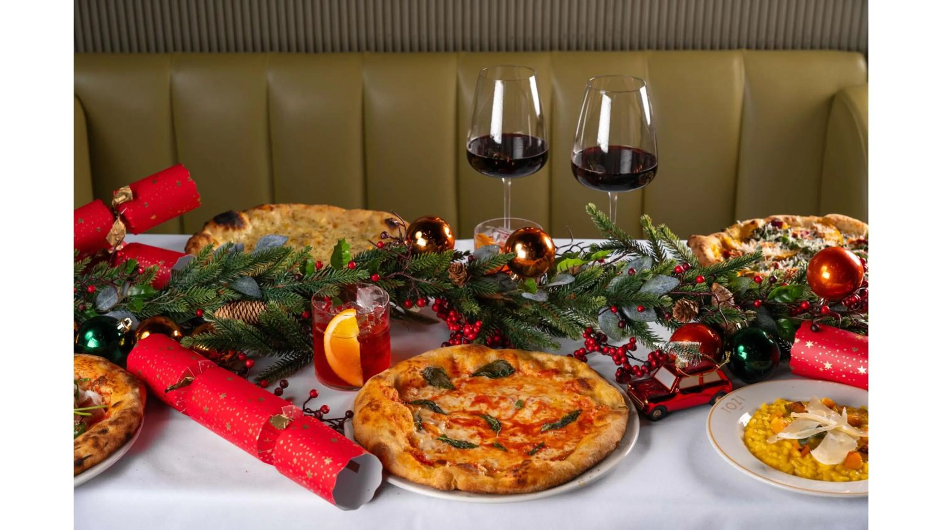 Food and drinks in art'otel London Battersea Power Station, Powered by Radisson Hotels