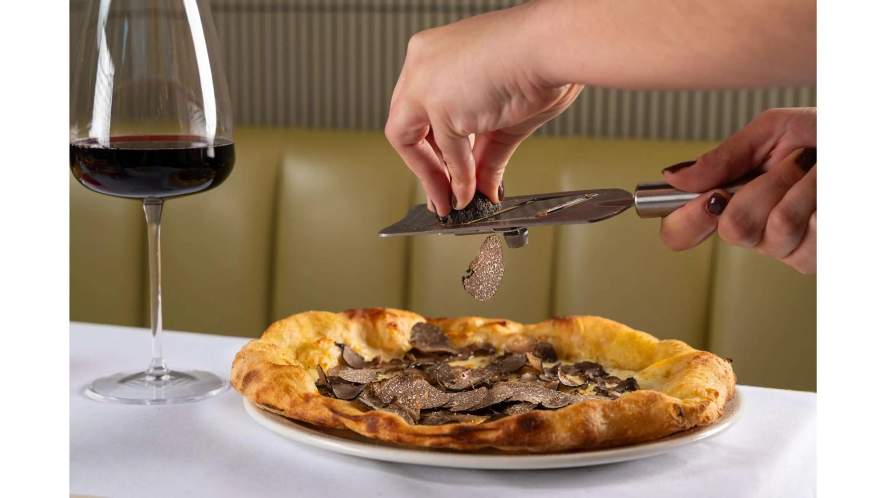 Food and drinks in art'otel London Battersea Power Station, Powered by Radisson Hotels