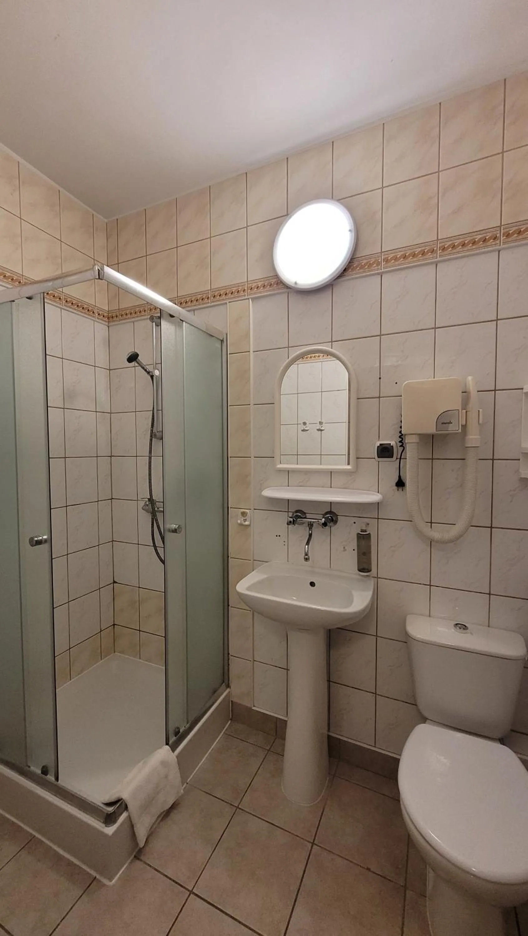 Shower in Geovita Dąbki