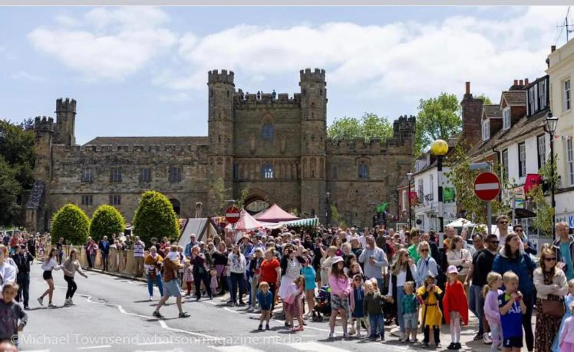 5Bed-10Guests-Fireplace-HotTub-Pets ok-Parking