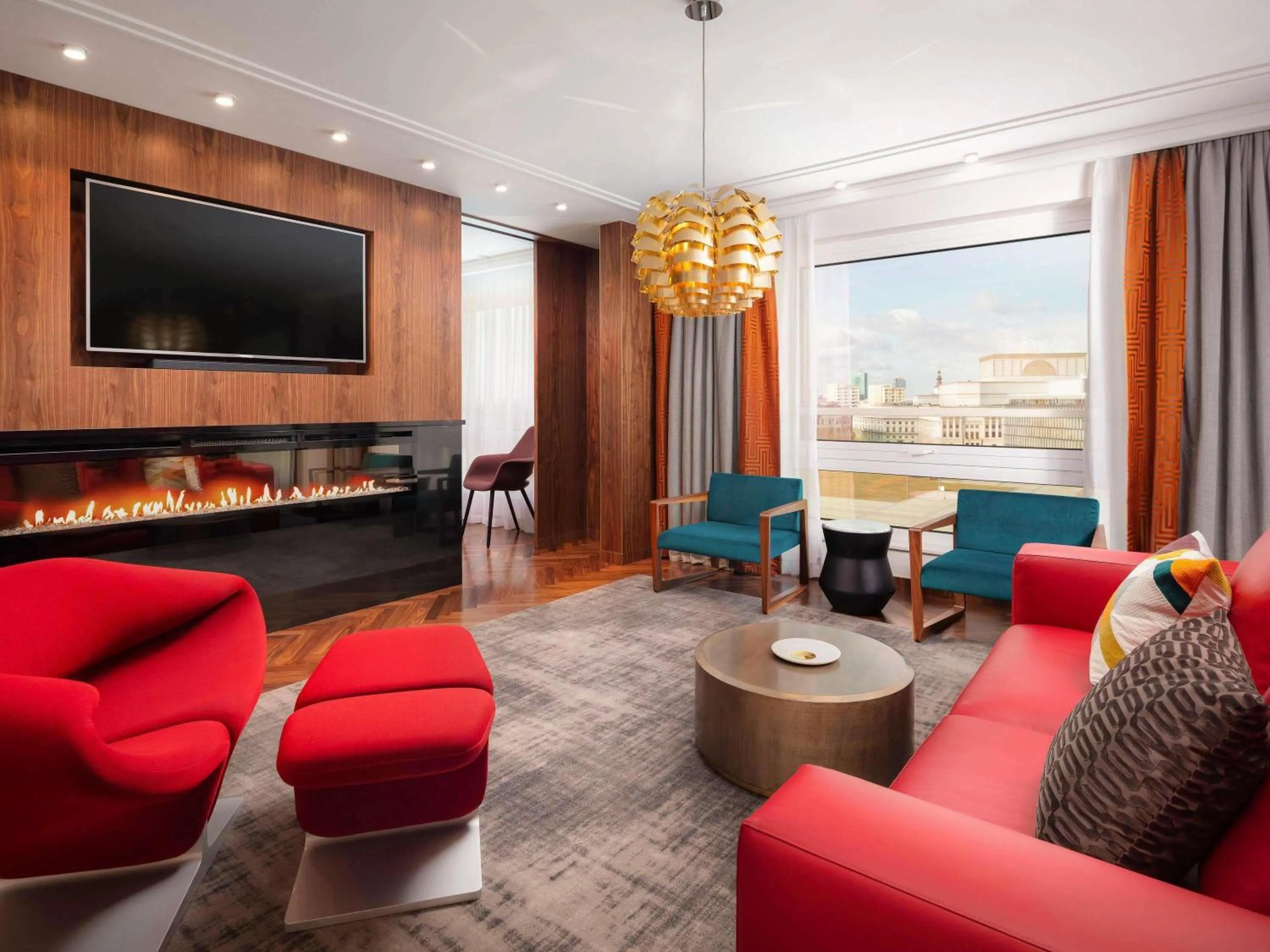 Photo of the whole room in Sofitel Warsaw Victoria