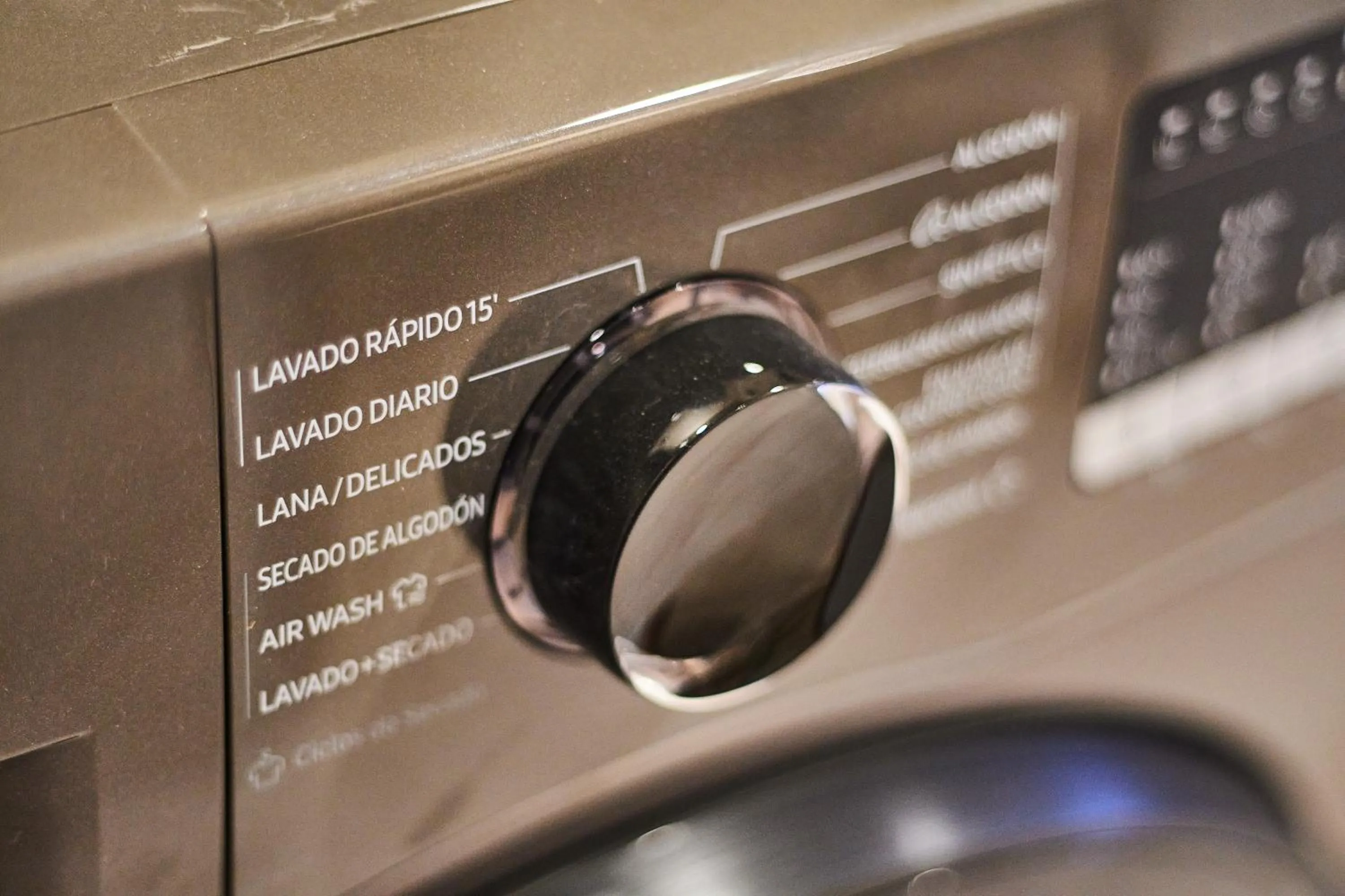 washing machine in Increíble Departamento en la Jungla Private Pool By Yeah