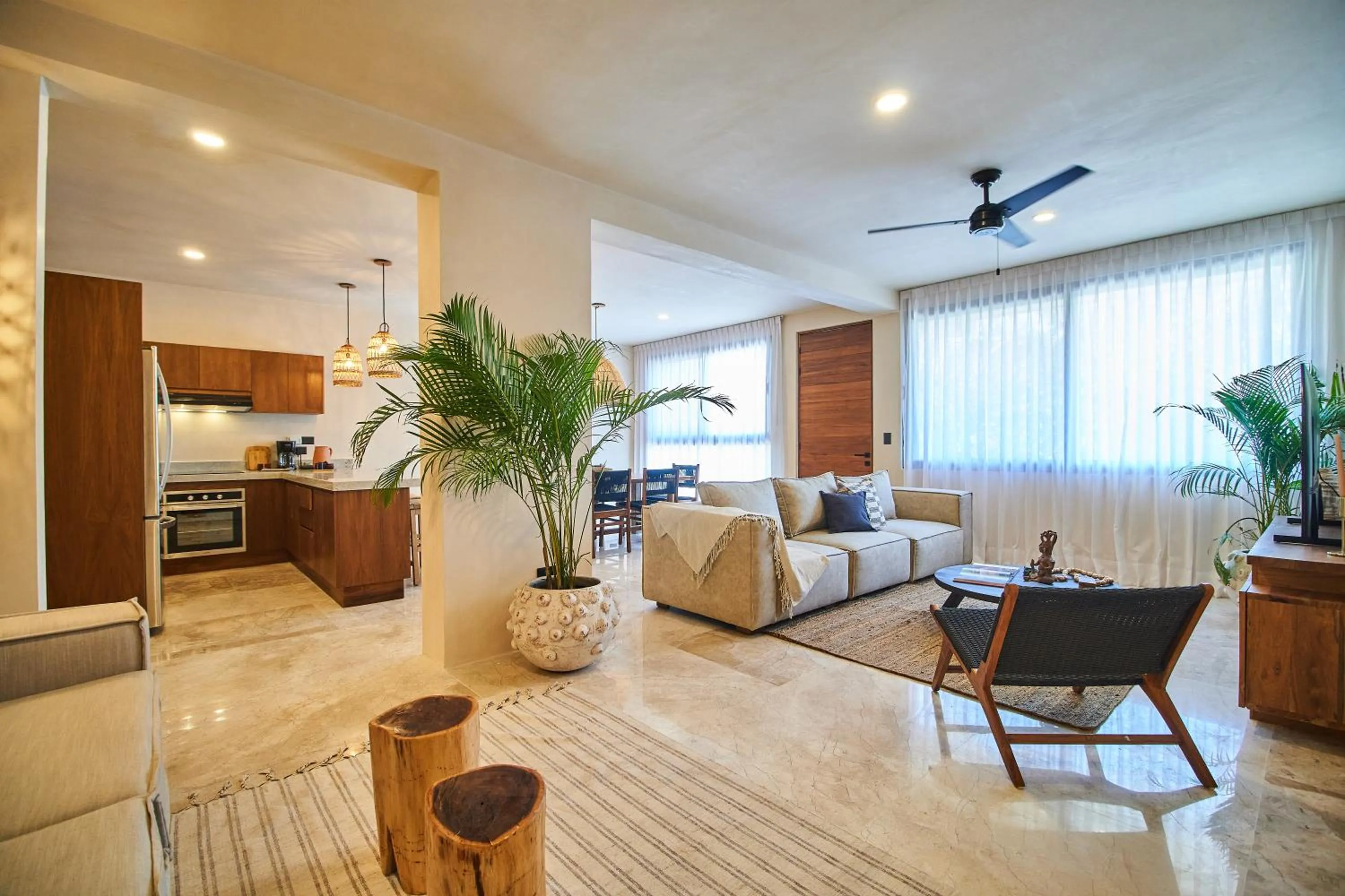 Living room in Increíble Departamento en la Jungla Private Pool By Yeah