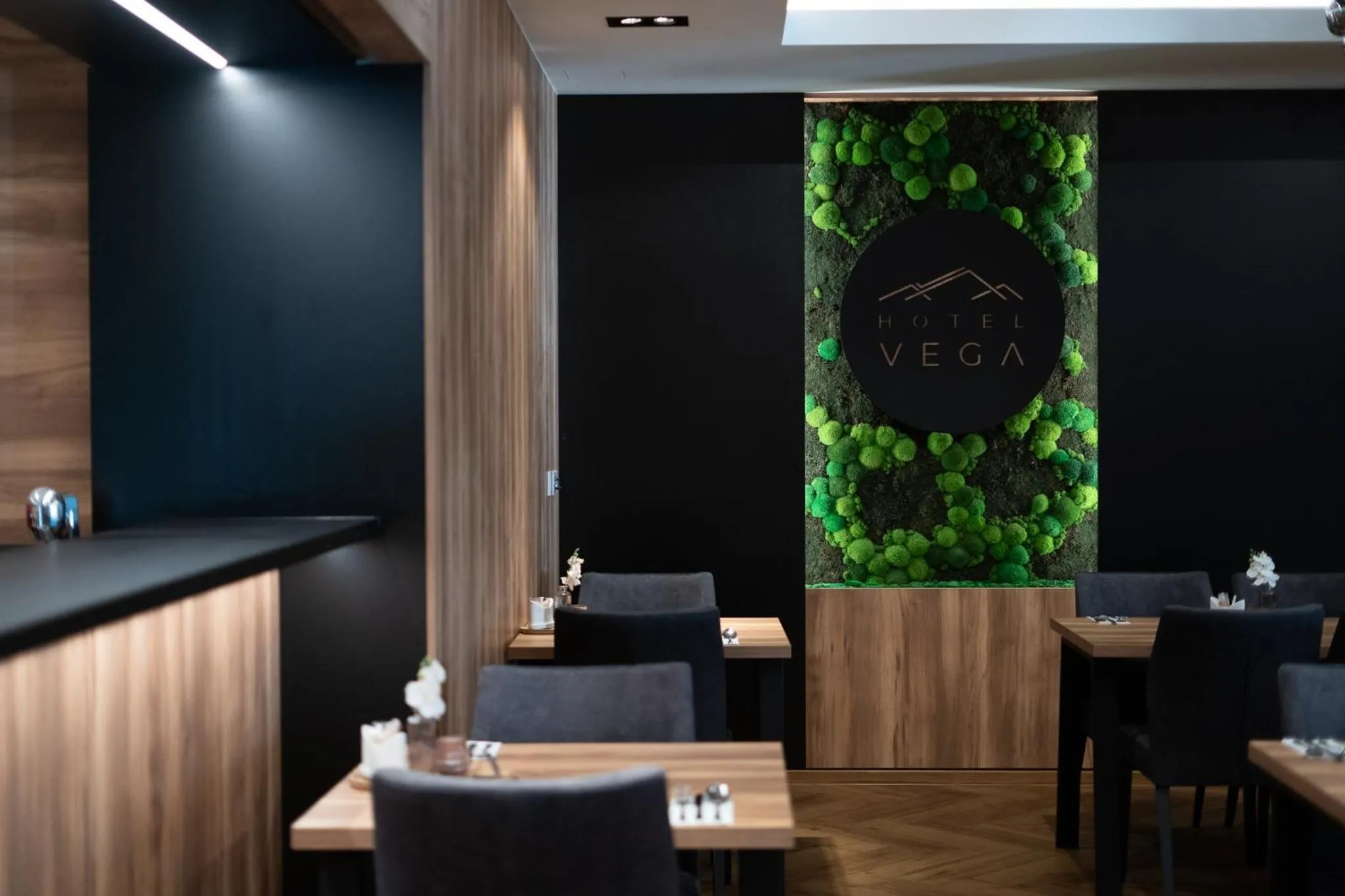Restaurant/places to eat in Hotel Vega Luhacovice