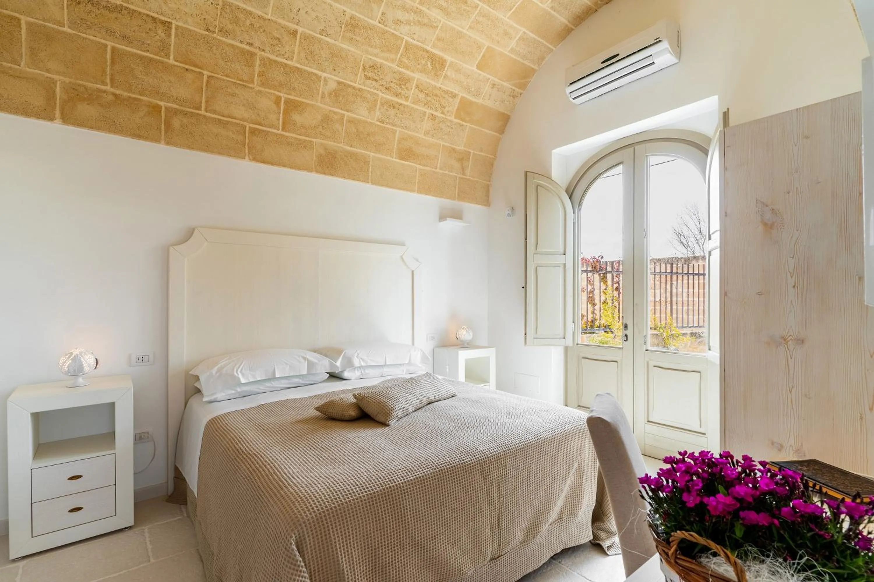 Bed in Masseria Macchiaforte
