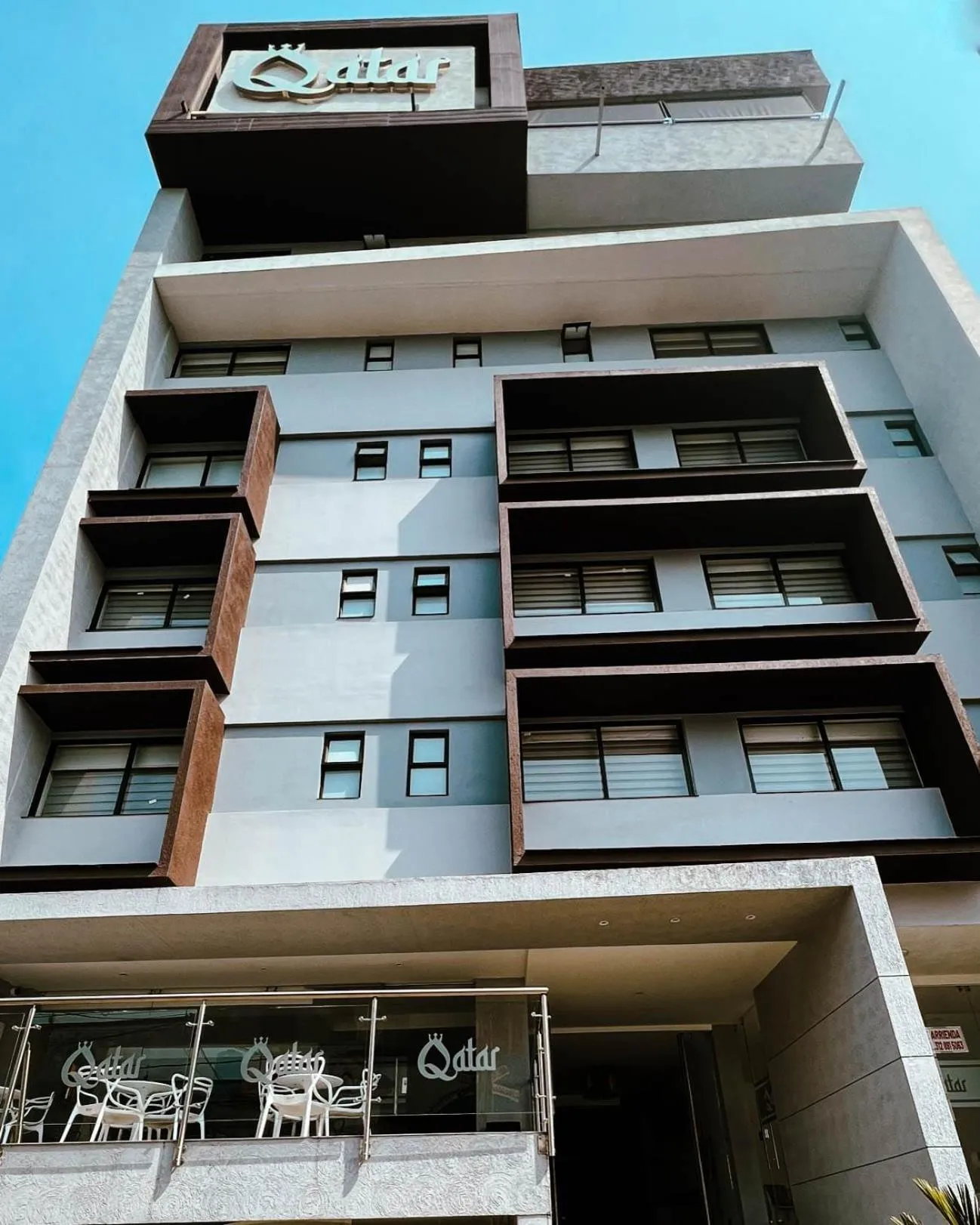 Property building in Hotel Qatar Cali