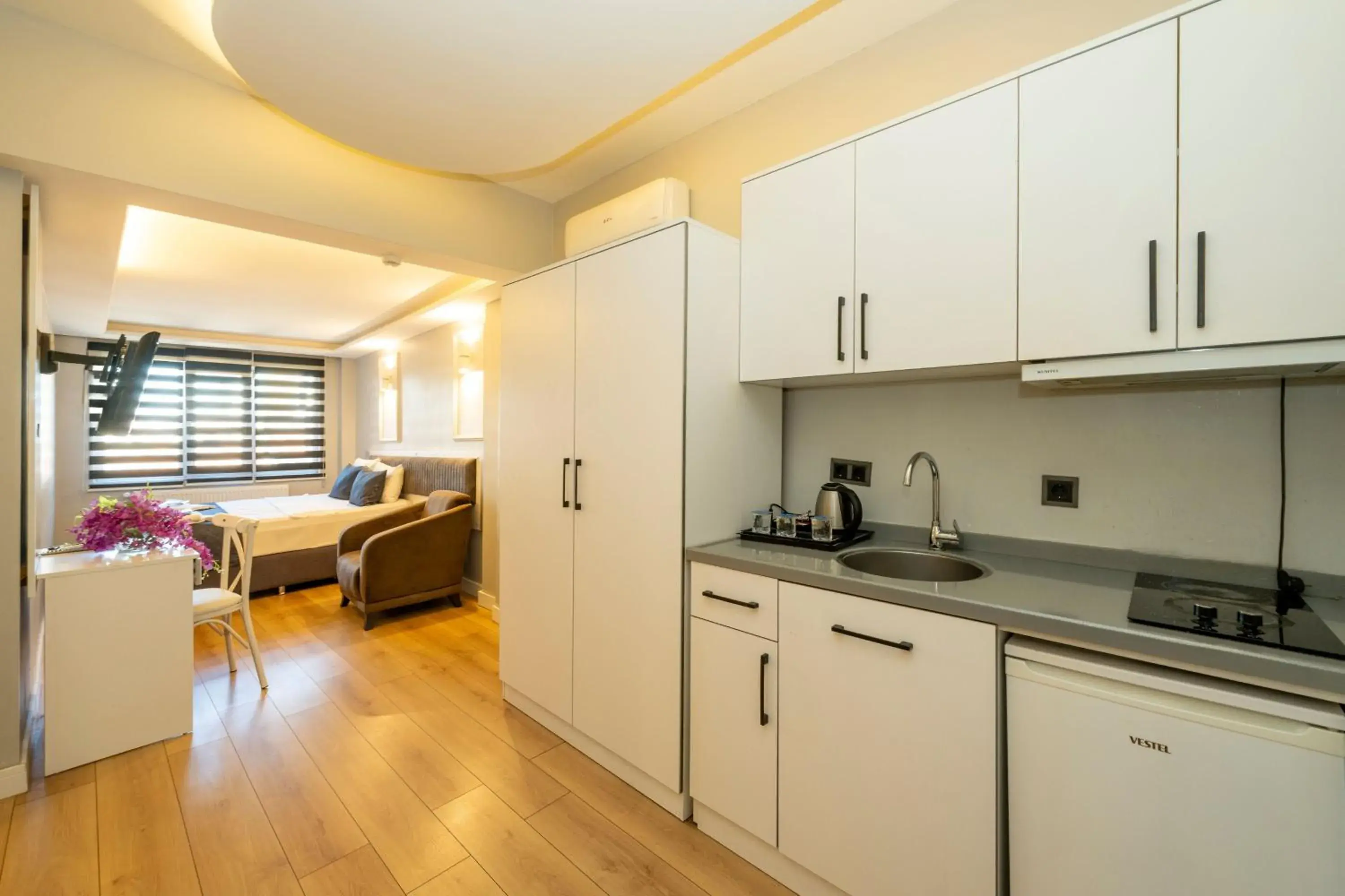 Standard Double or Twin Room in Luce Suites Taksim Standard Double or Twin Room in Luce Suites Taksim