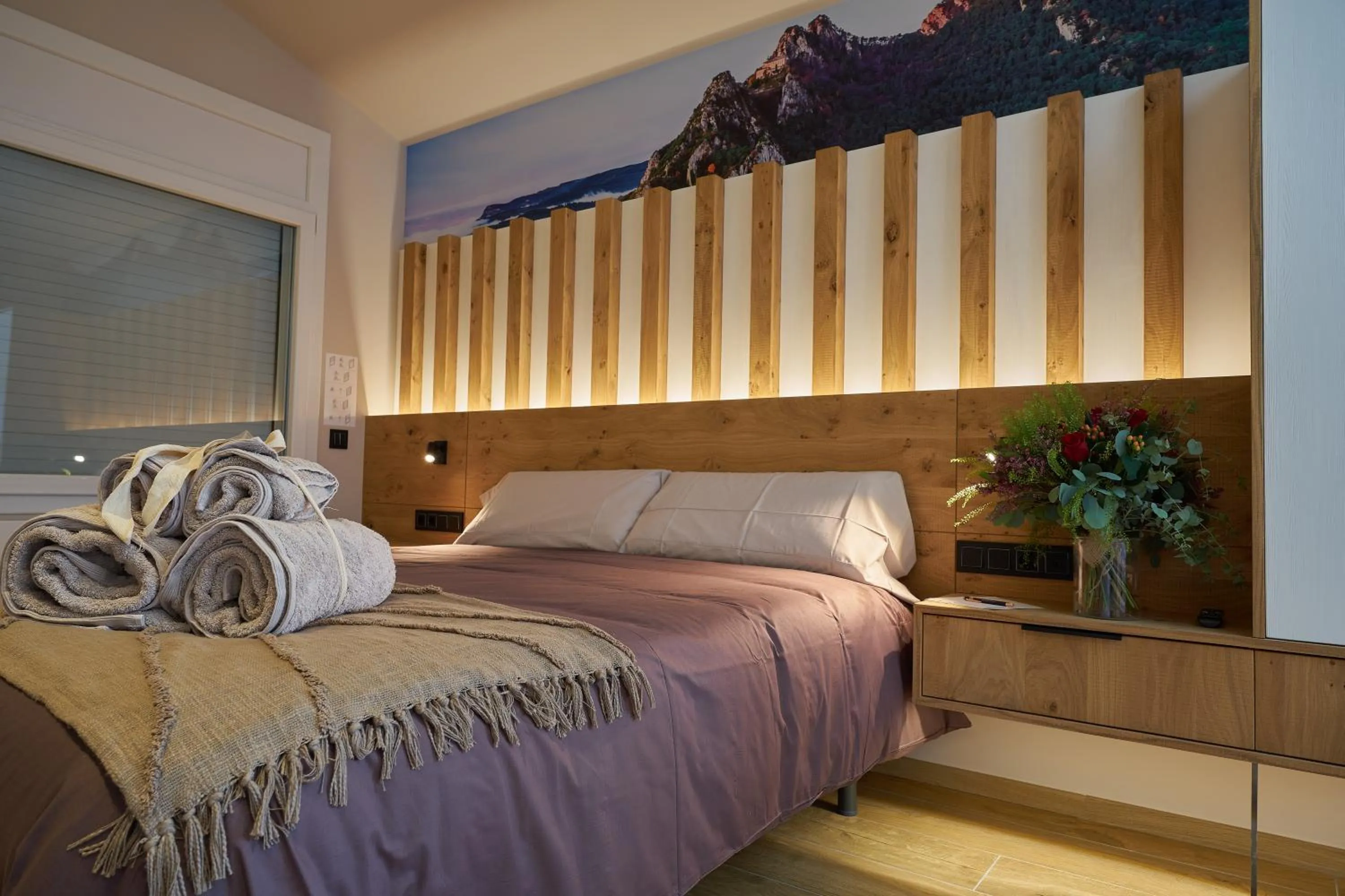 Bed in HOTEL LA CABANA BERGA
