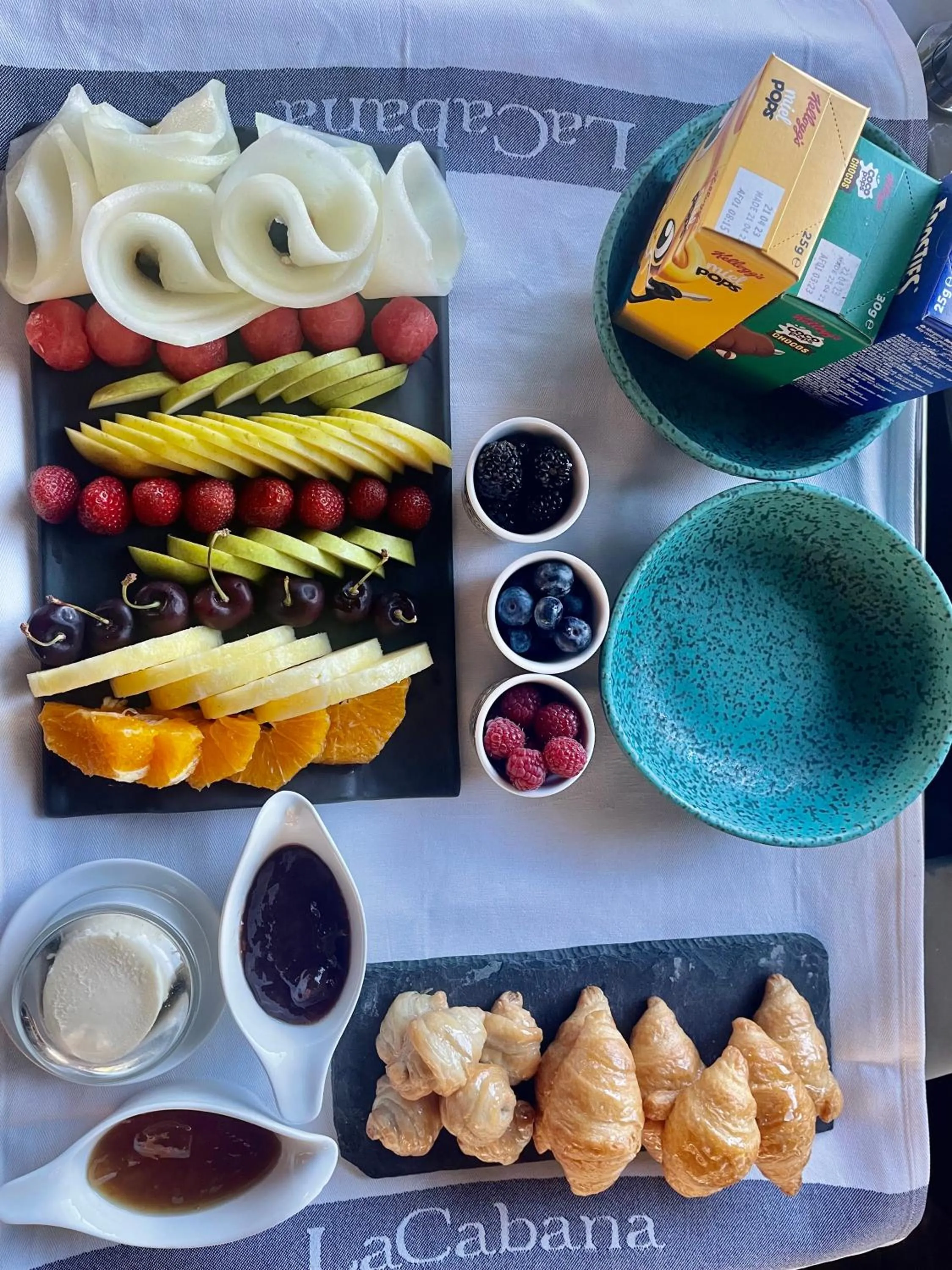 Breakfast in HOTEL LA CABANA BERGA