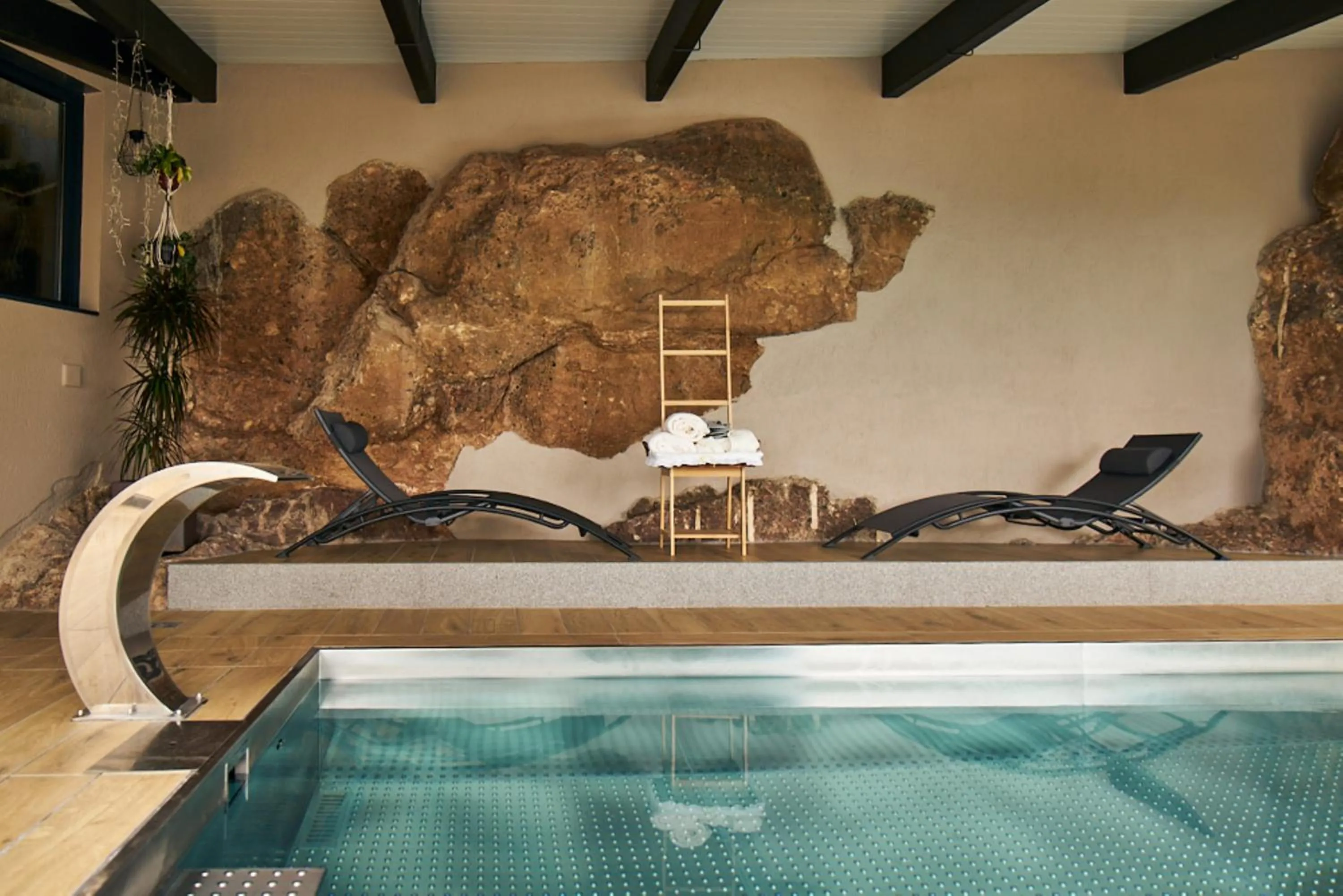 Swimming pool in HOTEL LA CABANA BERGA