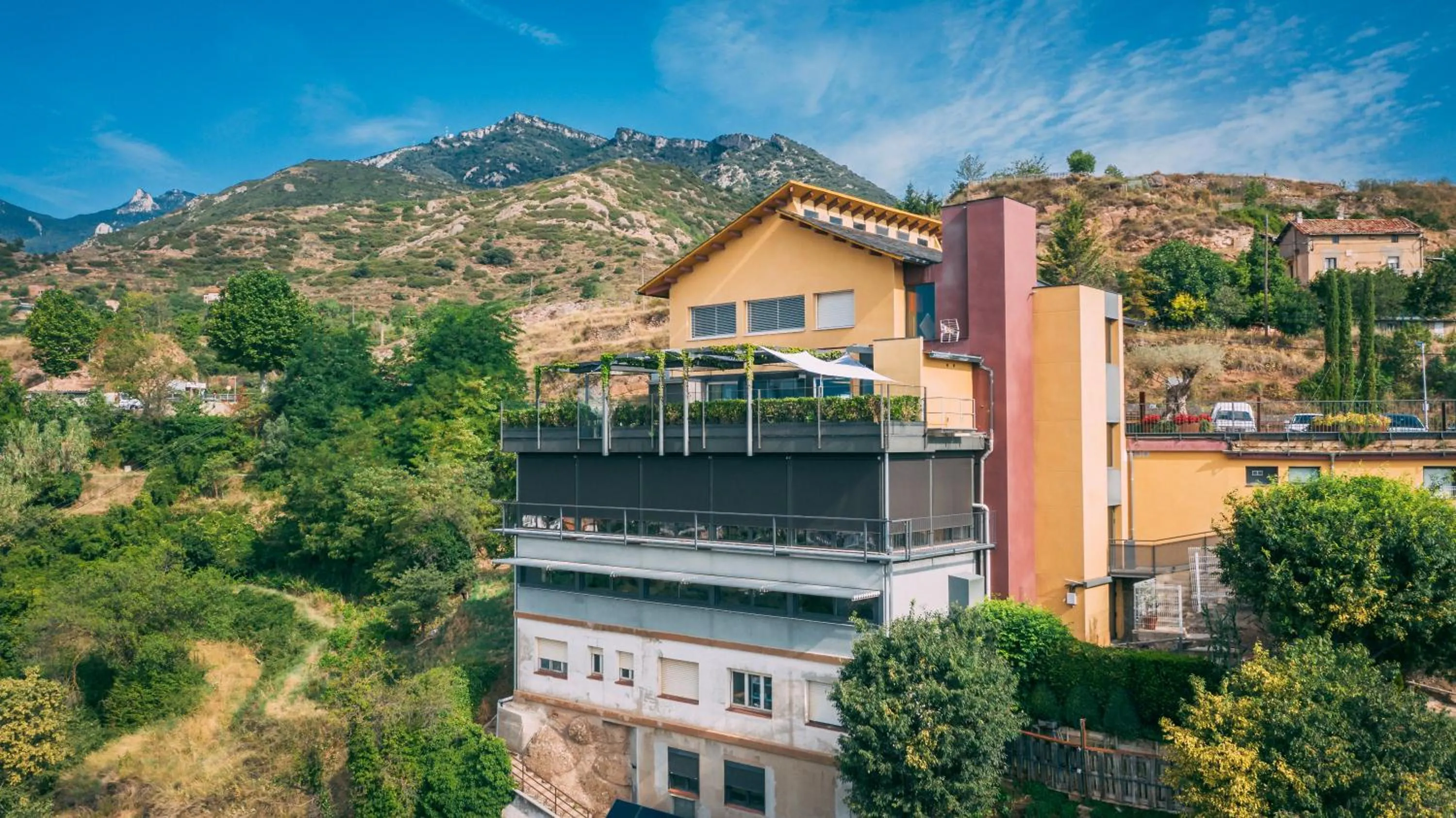 Mountain view in HOTEL LA CABANA BERGA