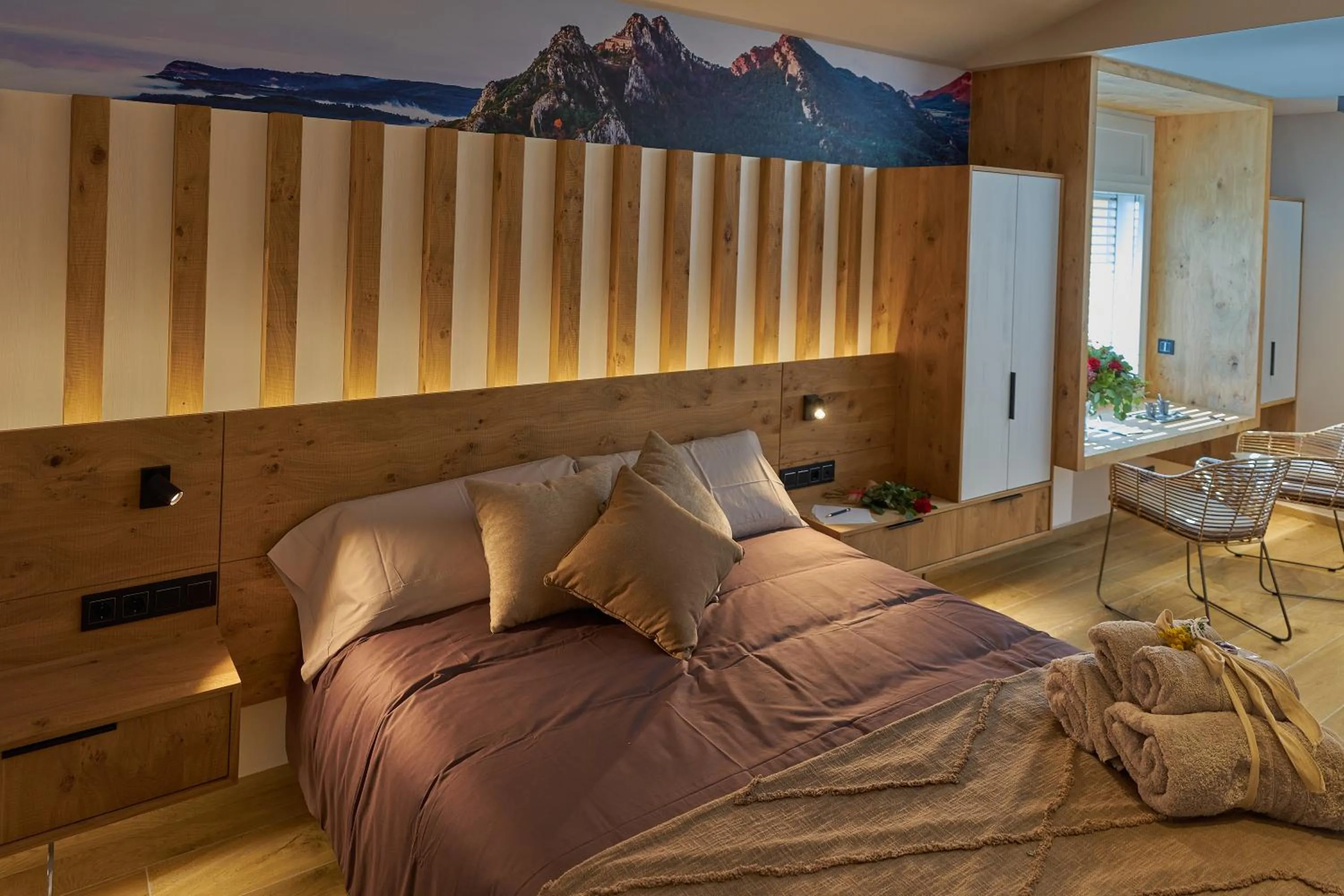 Bed in HOTEL LA CABANA BERGA