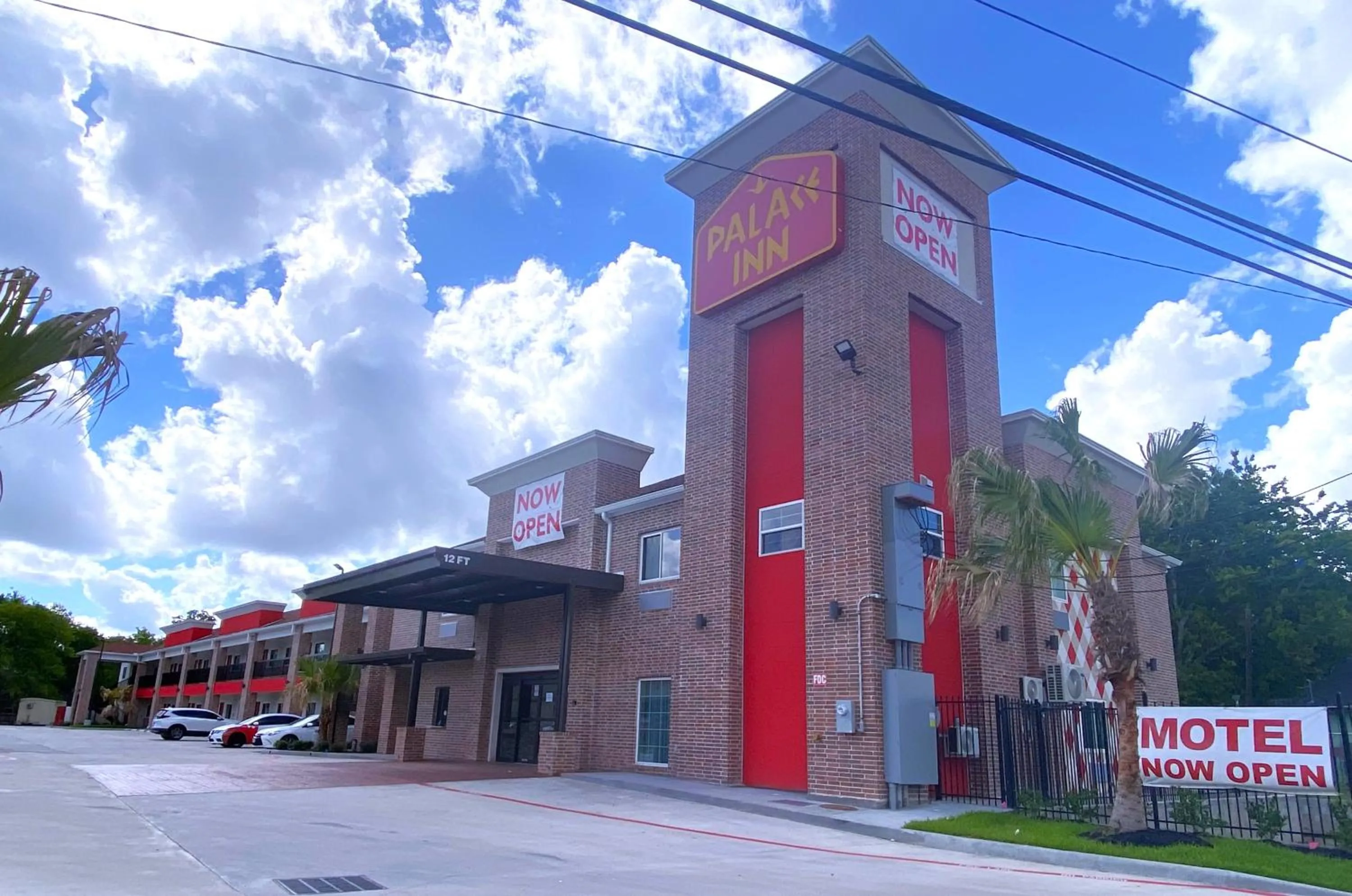 Property building in PALACEINN-ARCOLA