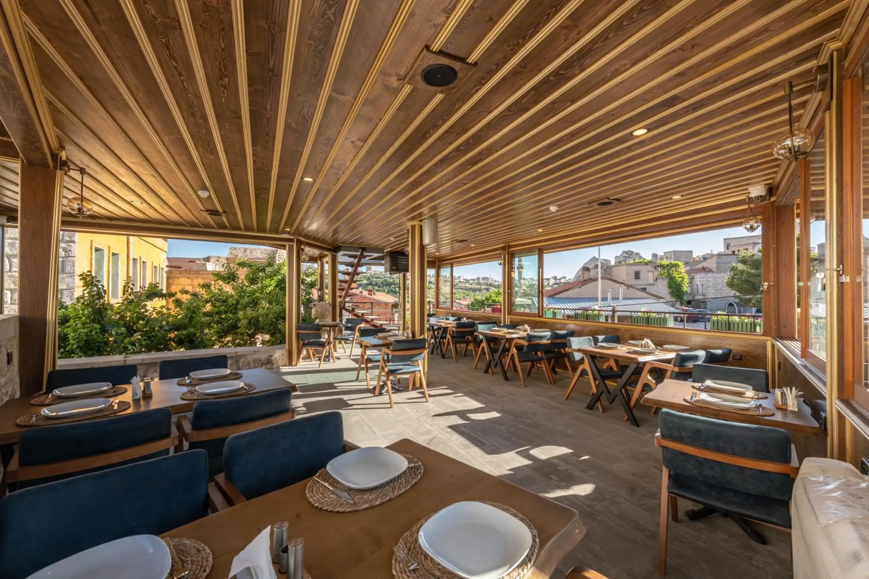 Restaurant/places to eat in Foremanson Cave Hotel Restaurant/places to eat in Foremanson Cave Hotel