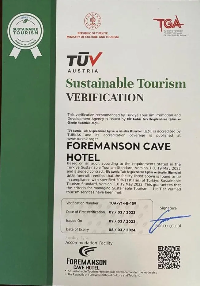 Property building in Foremanson Cave Hotel