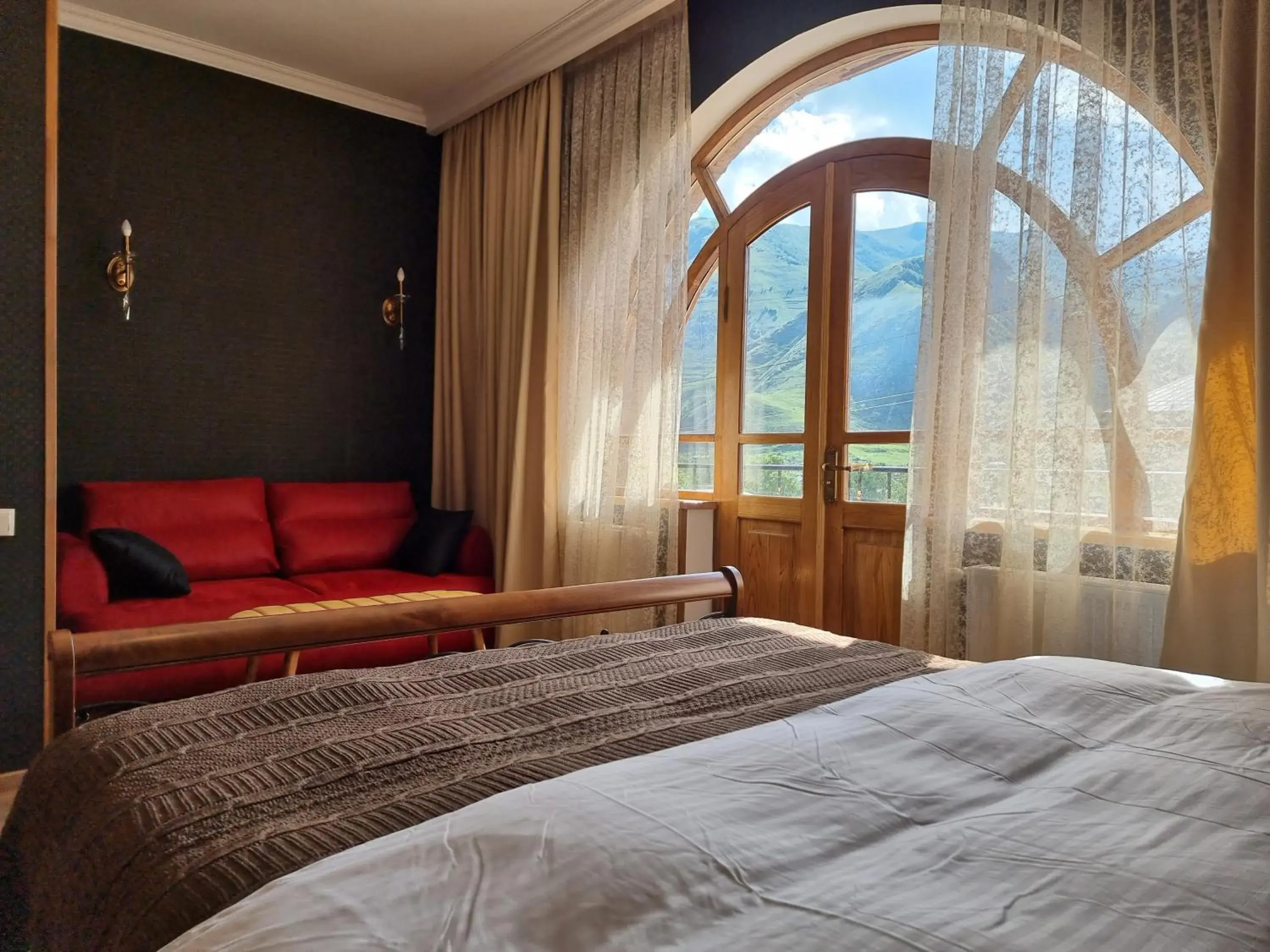Double Room with Balcony - single occupancy in GRAF Kazbegi Double Room with Balcony - single occupancy in GRAF Kazbegi