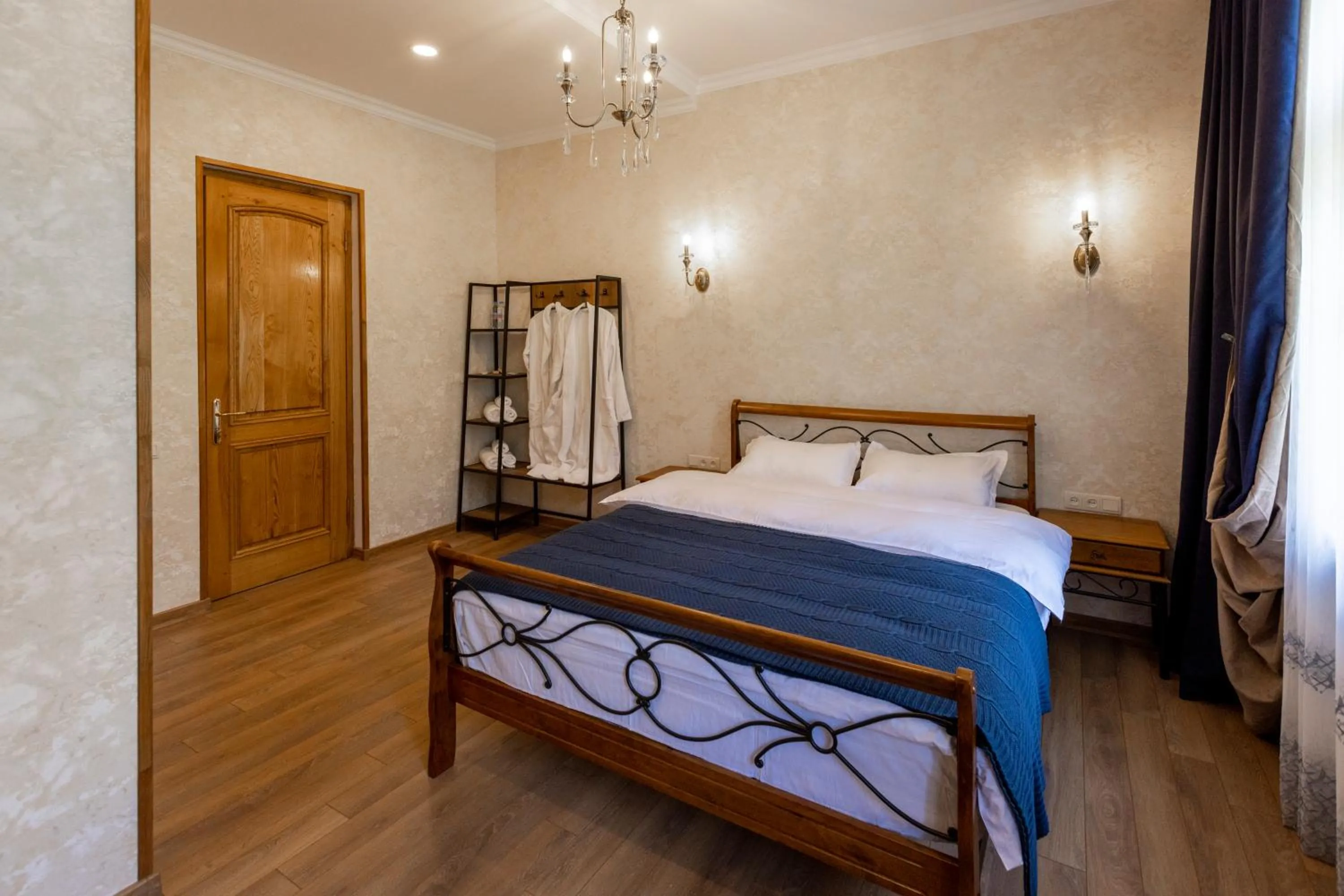 Bed in GRAF Kazbegi