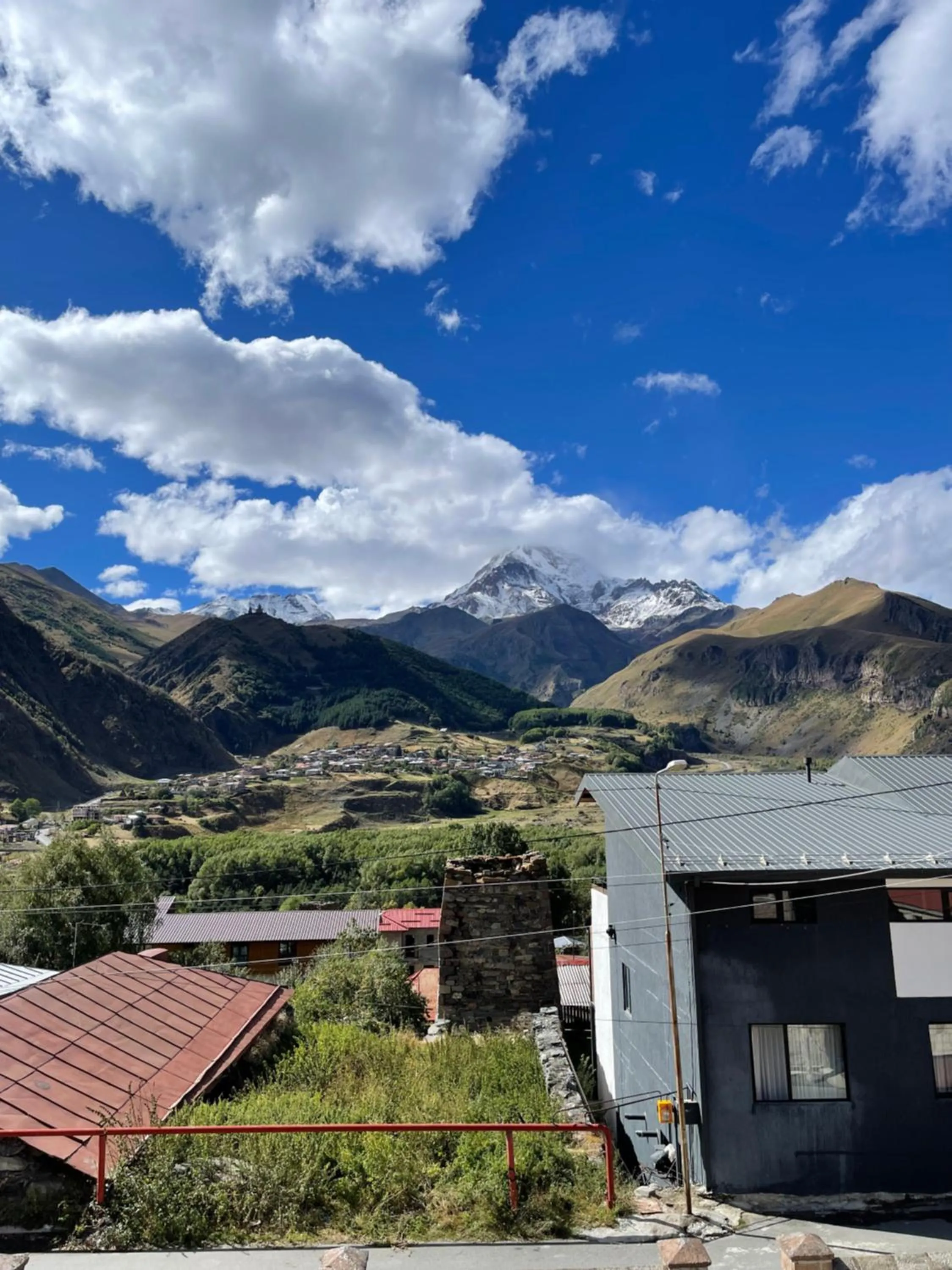 Mountain View in GRAF Kazbegi